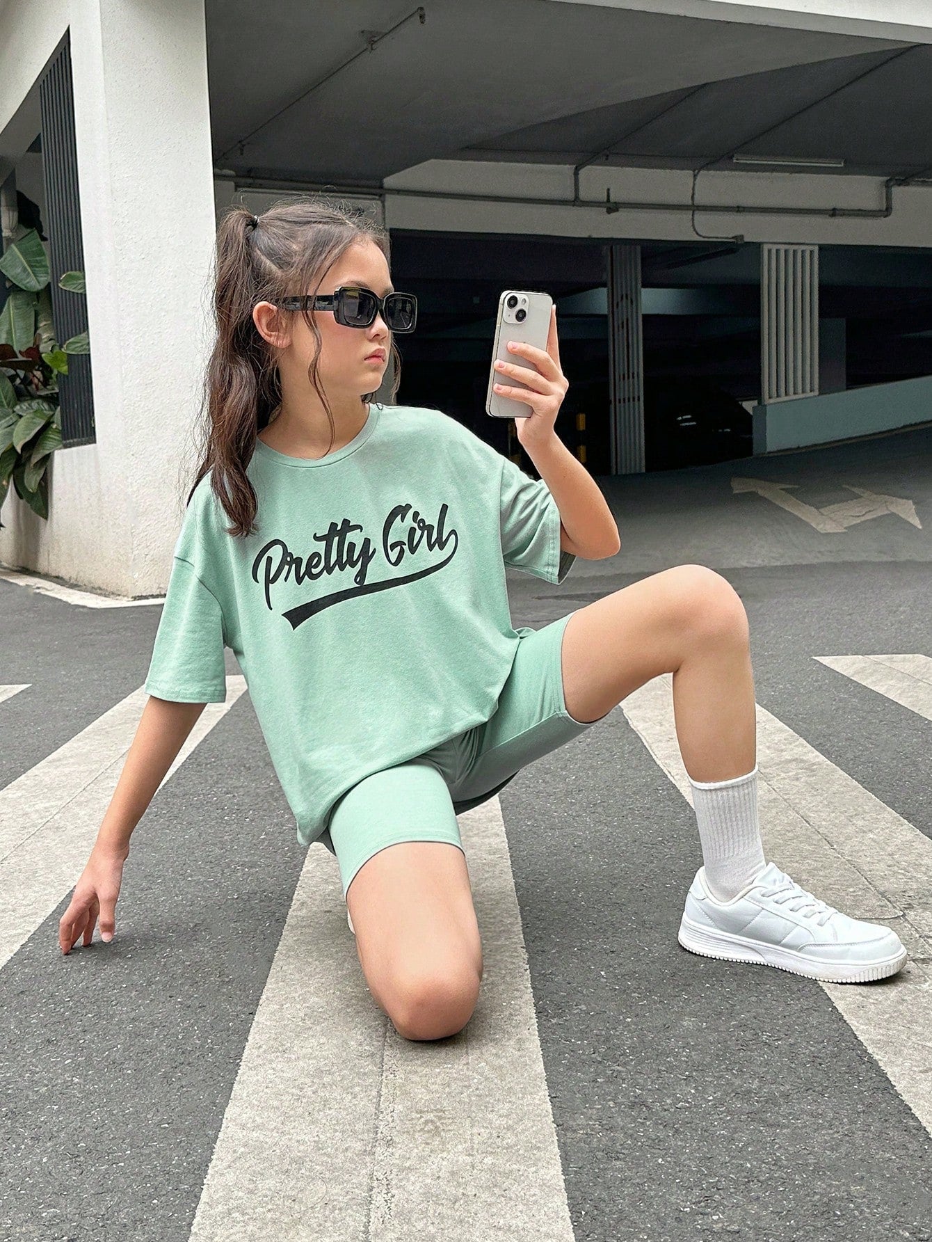 Tween Girls' Cool Street Style Spring/Summer Knit Crew Neck Letter Printed Short Sleeve T-Shirt And Shorts Set