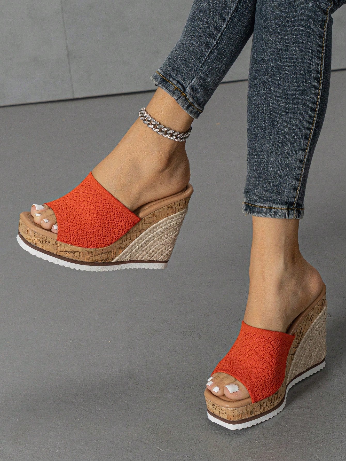 2024 Fashionable Wedge Heel & Thick Sole Espadrilles