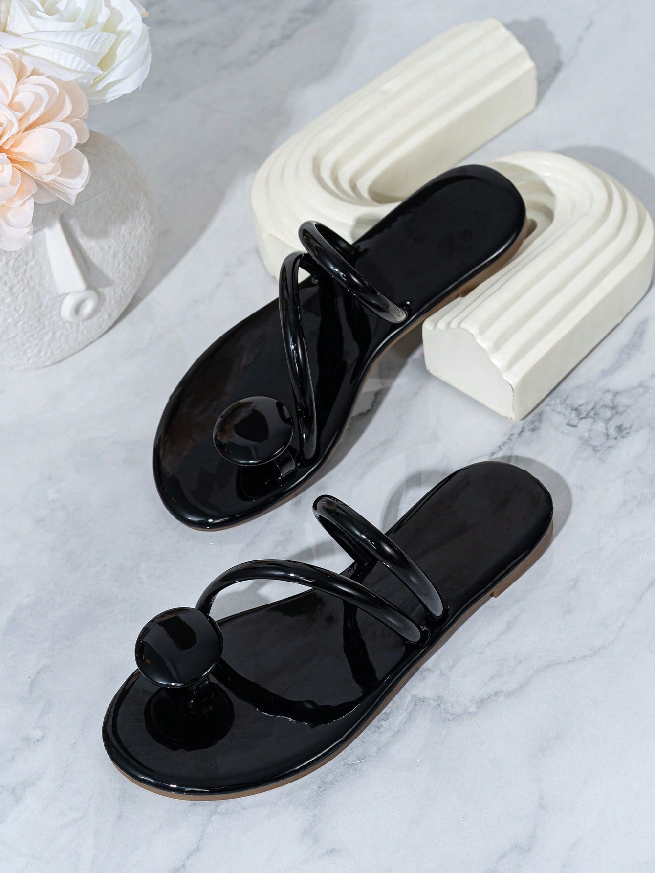 Women Knot Decor Thong Sandals, Fashion Champagne Toe Post Design Flat Sandals For Summer