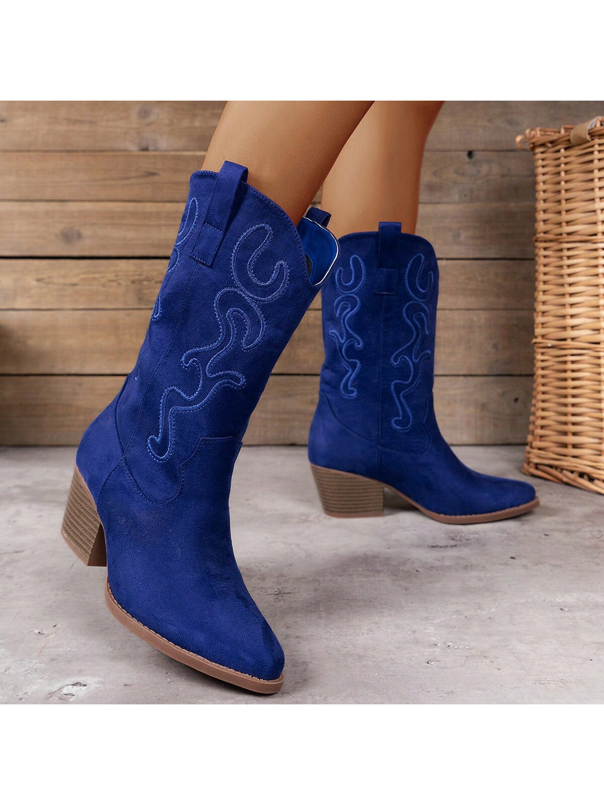 Ladies Fashionable Embroidered Wedge Heel Slip-On Mid-Calf Western Boots