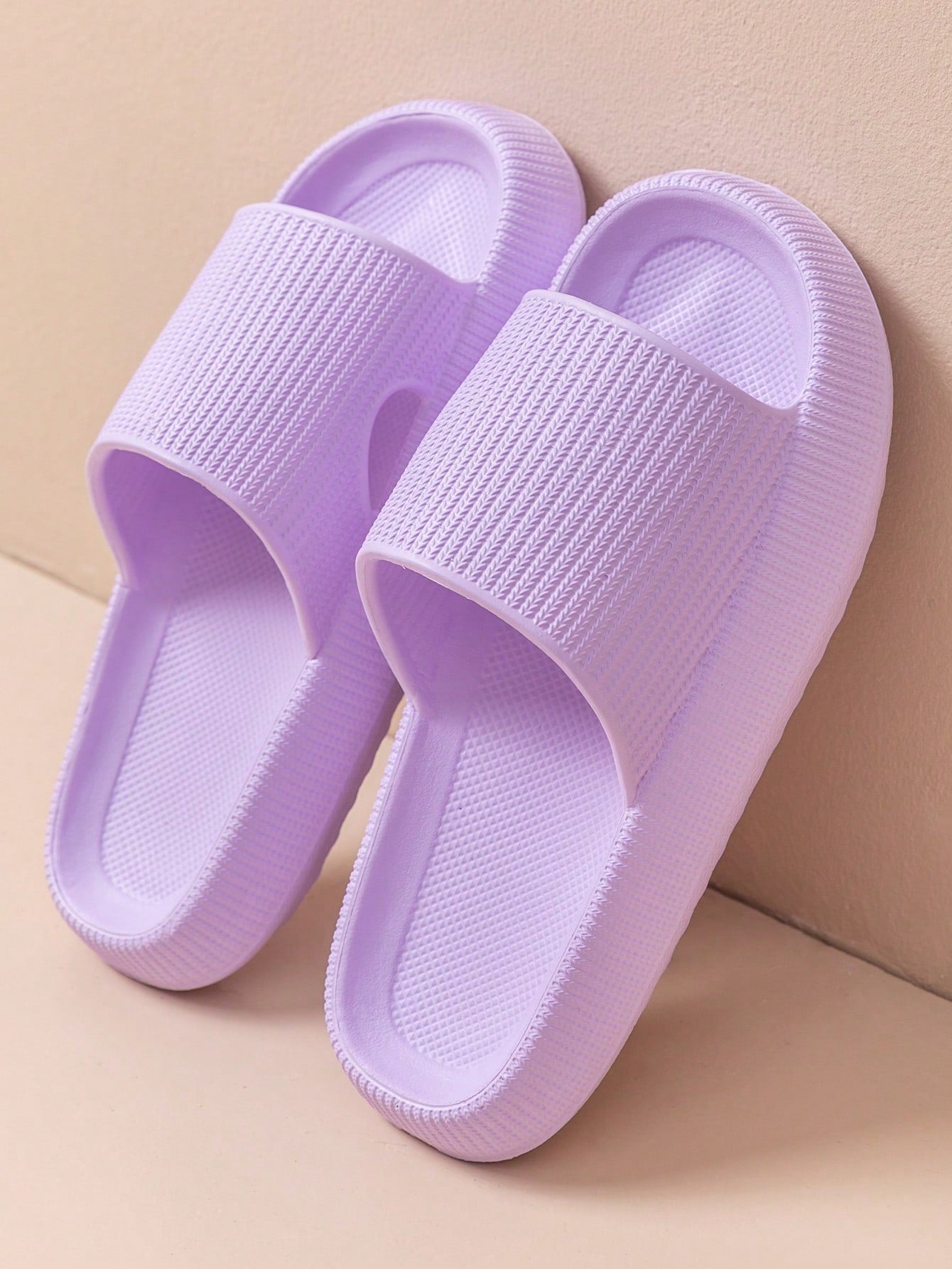 Summer New Style Thick-Soled Soft Bottom Slip-Resistant Comfortable Outdoor Lightweight Vacation Beach Slipper, Versatile Shoe