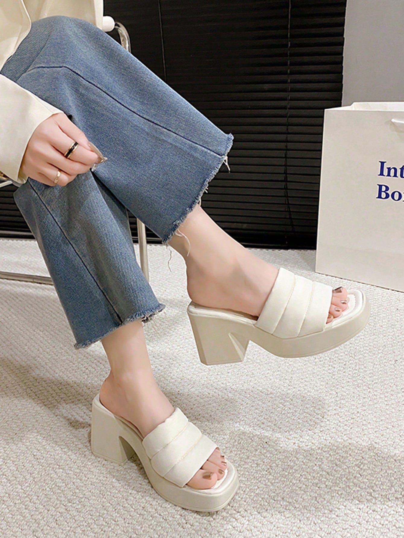 Waterproof Platform Thick Sole Women Summer Slippers Ins Style Outdoor Wearing Open Toe Slides New Chunky Heeled Sandals