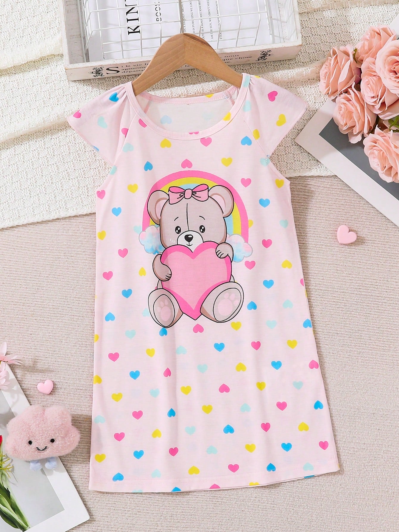 Girls' Rainbow Teddy Bear Heart Printed Flame-Resistant Round Neck Short Sleeve Nightgown