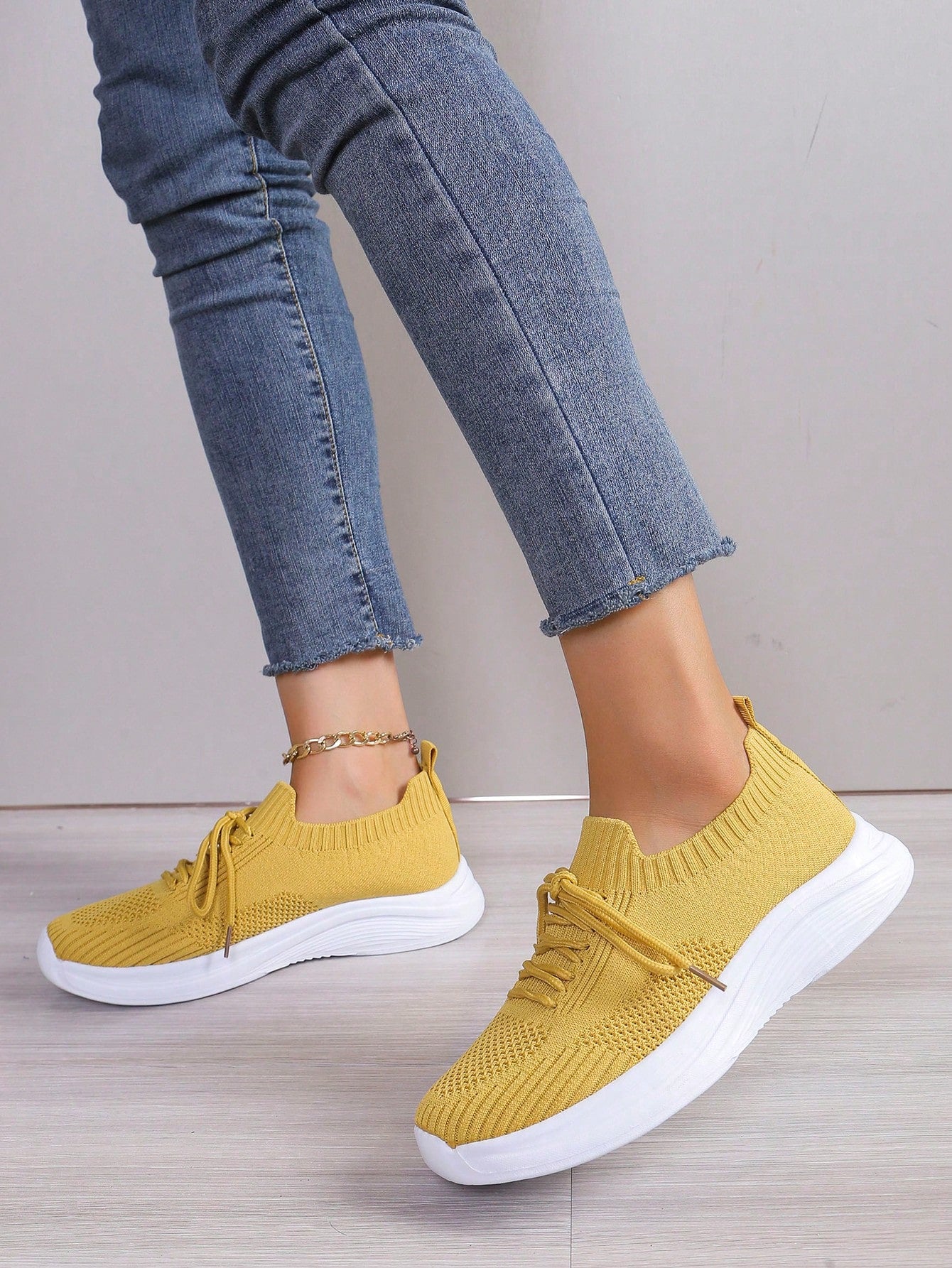 Personalized Comfortable Minimalist Style Eva Women's Sports Shoes