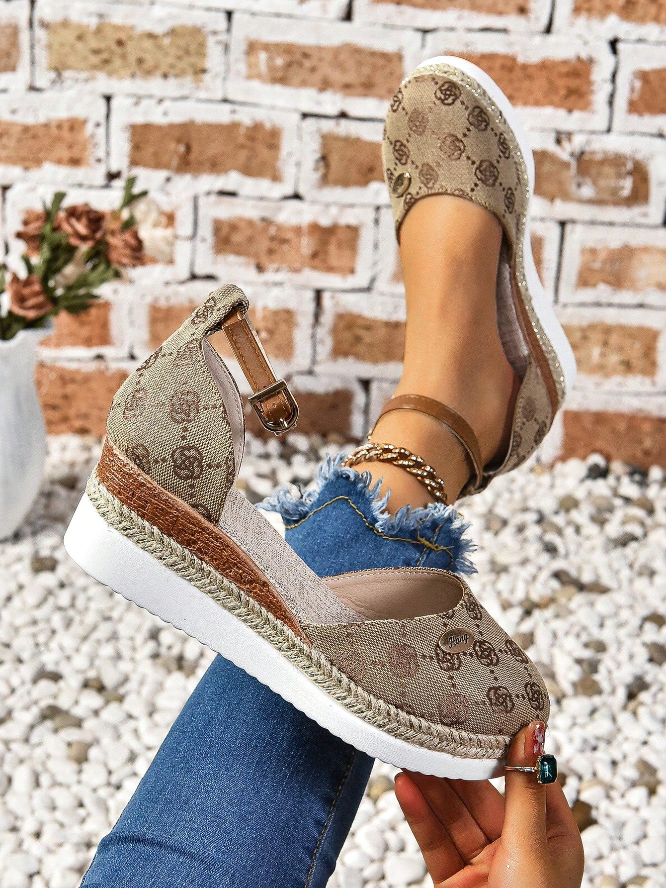 Ladies Large Size New Plaid Bright Silk Decoration Fashionable Color Matching Closed Toe Lightweight Rope Elegant Wedge Heel Shoes