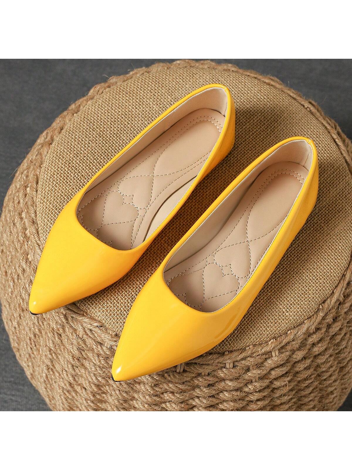 Women's Pointed Toe Fashionable Shallow Mouth Purple Flat Shoes, Ideal For Outdoor Activities In Autumn. Available In Champagne Color For Sophisticated Look, Red For Casual Match And Yellow For Versatile Options. Comfortable Black Shoes Also Available.