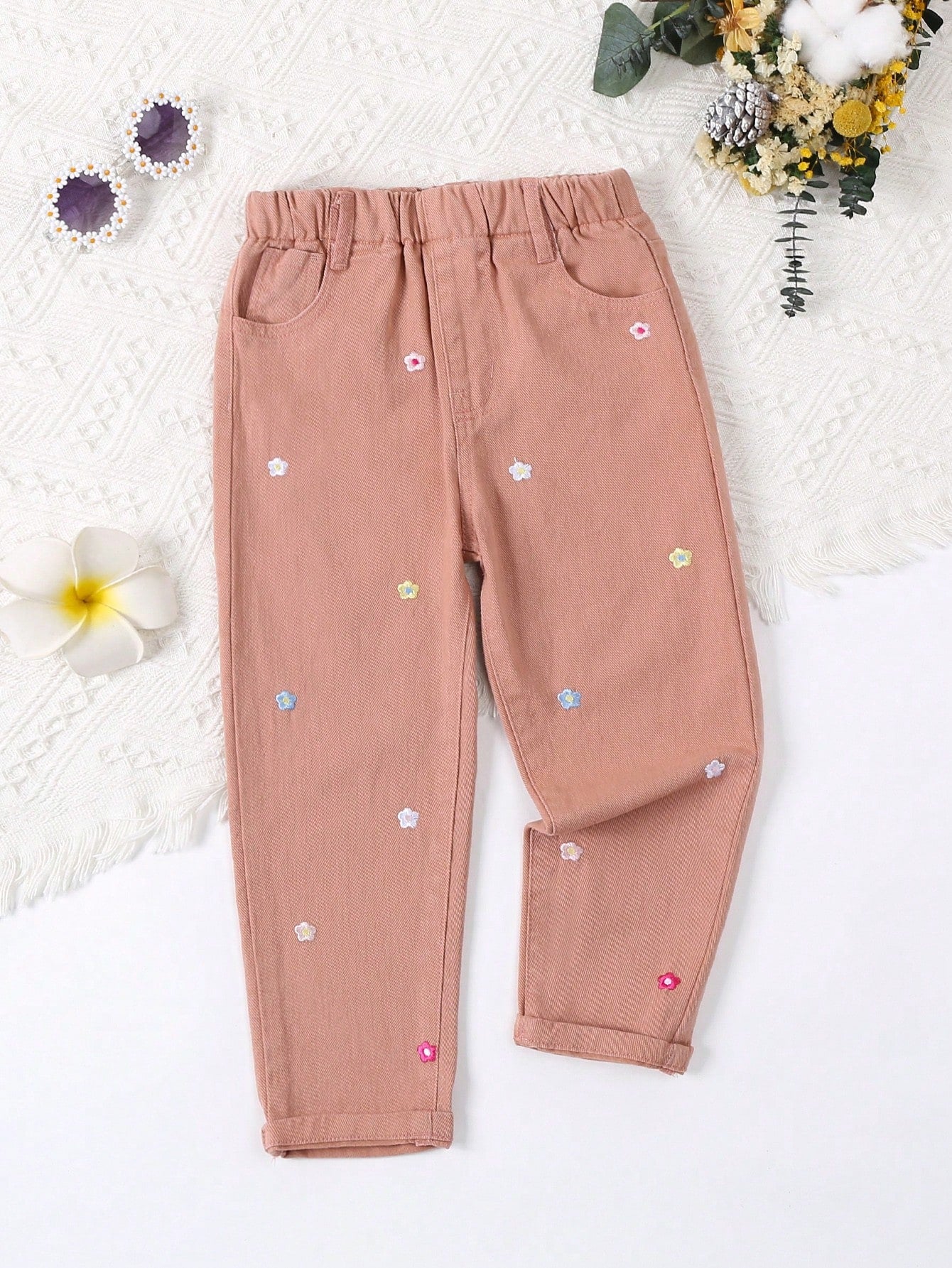 Young Girl Resort Style Cute Casual Loose Colorful Flower Embroidered Tapered Jeans