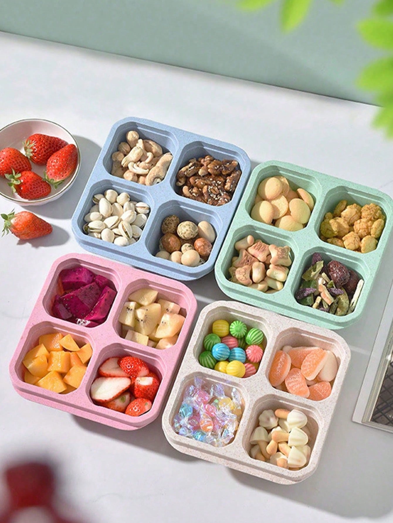 4-Compartment Snack Container, With 4 Detachable Compartments Lunchbox Container, Reusable Meal Snack Container, Snack Lunch Box, Separated Fast Food Box, Suitable For Teenagers And Workers In Schools, Cafeterias, Homes And Camping