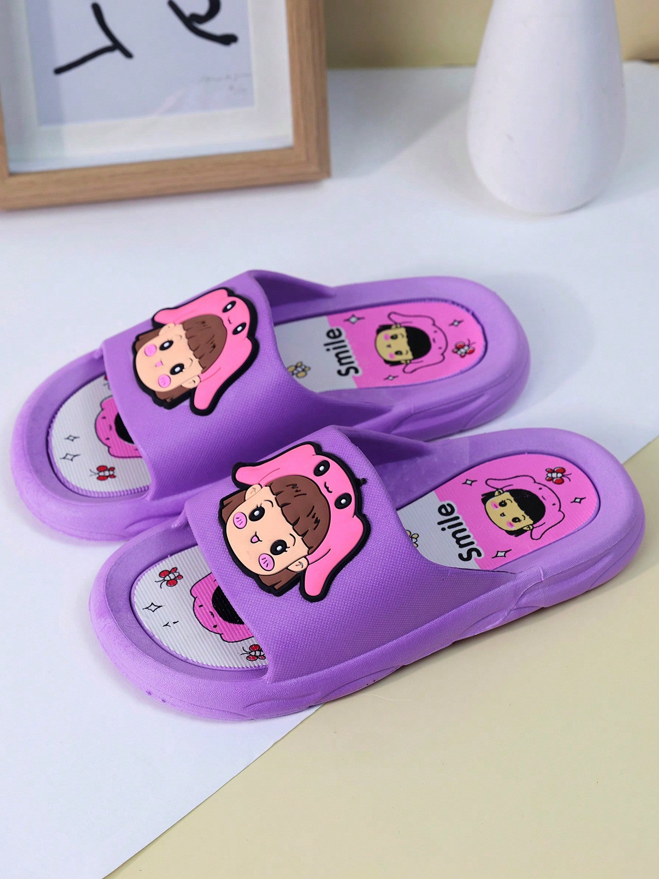 1pair White Cute Princess Style Cartoon Girls' Sandals, Waterproof, Anti-Slip, Breathable, Suitable For Summer Indoor Outdoor Beach