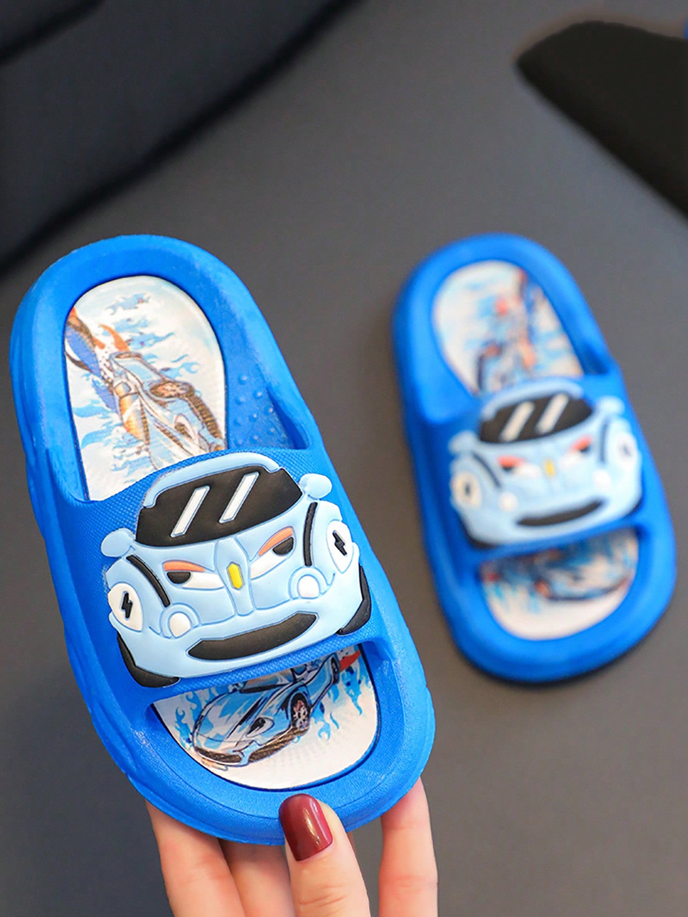 1pair Cartoon Car & Princess Design Anti-Slip & Waterproof & Breathable Toddler Girls' Slippers, Suitable For Summer Indoor & Outdoor & Beachwear