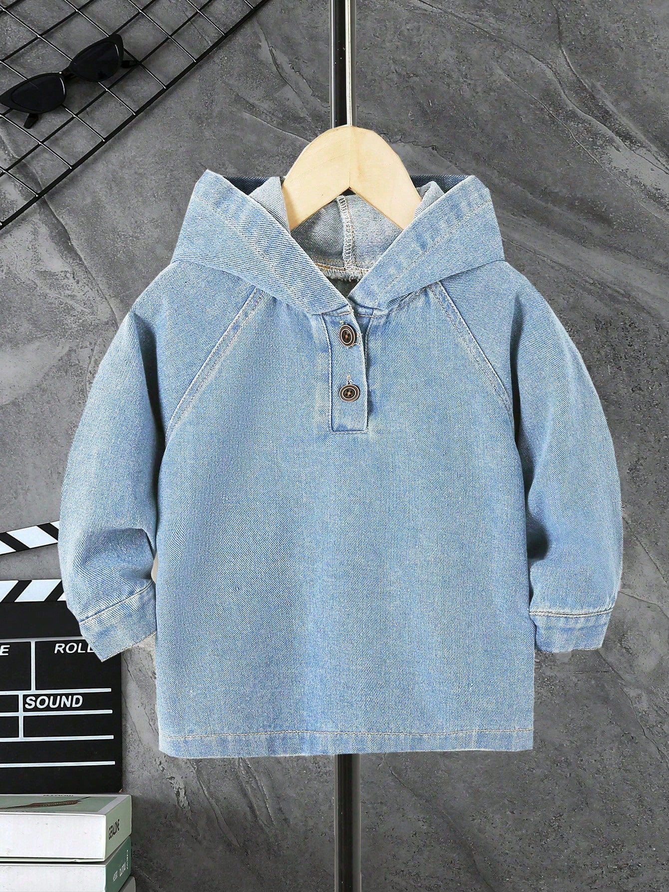 Young Boys' Casual Fashionable Denim Hooded Jacket