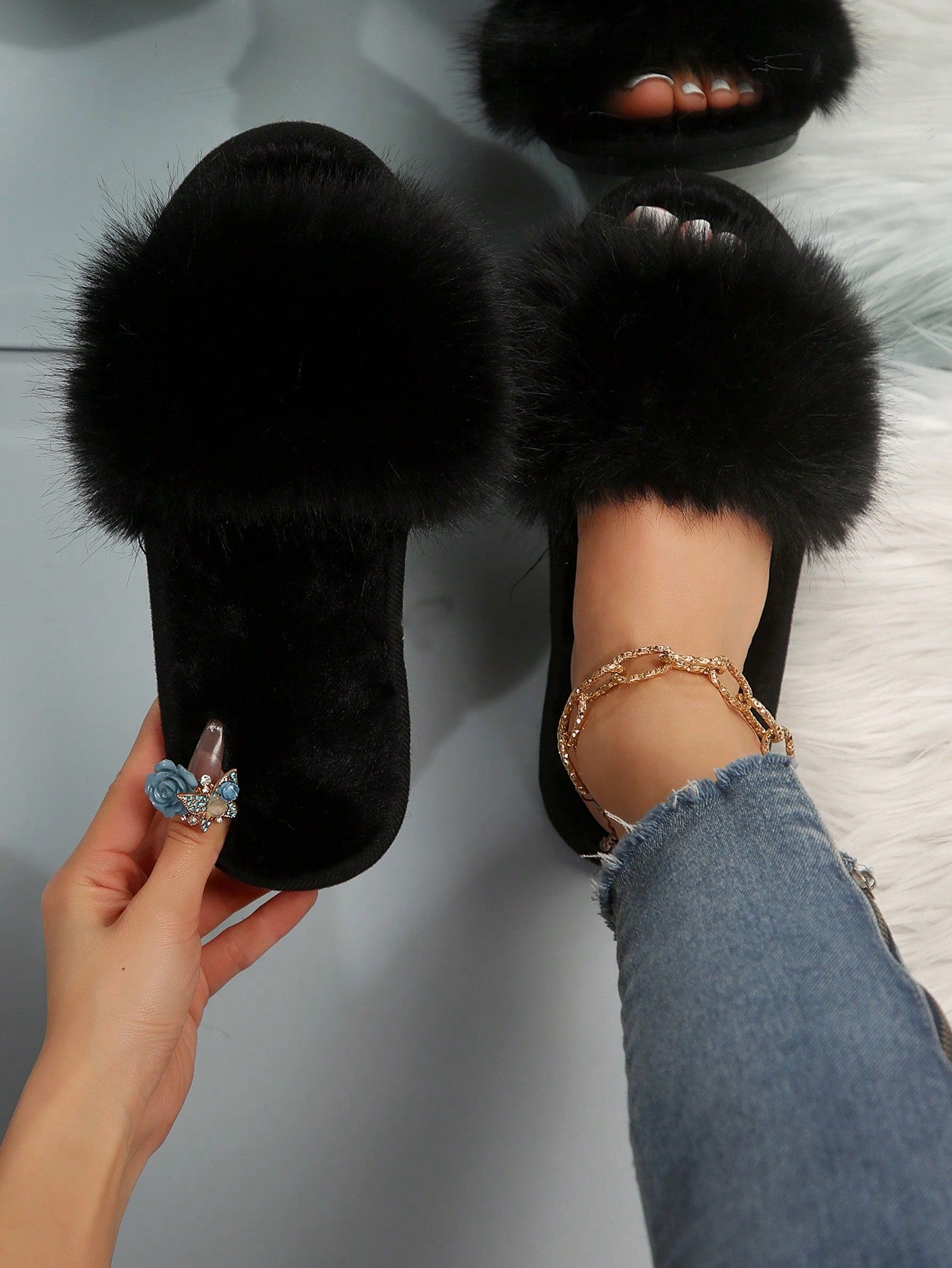 Women Fuzzy Bedroom Slippers, Fashion Home Slippers