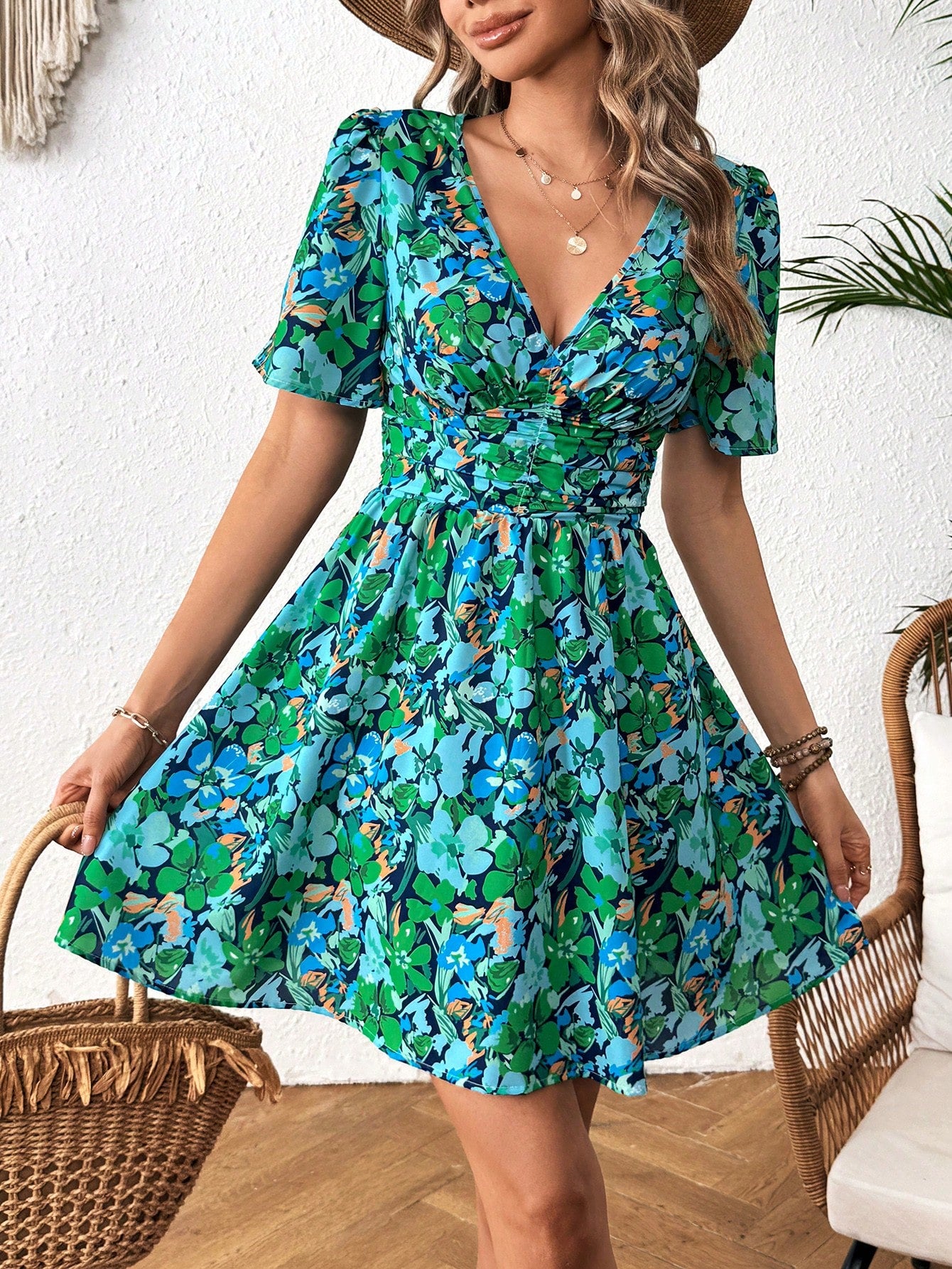 Women's Summer Holiday Casual Ditsy Floral Cinching Waist Dress