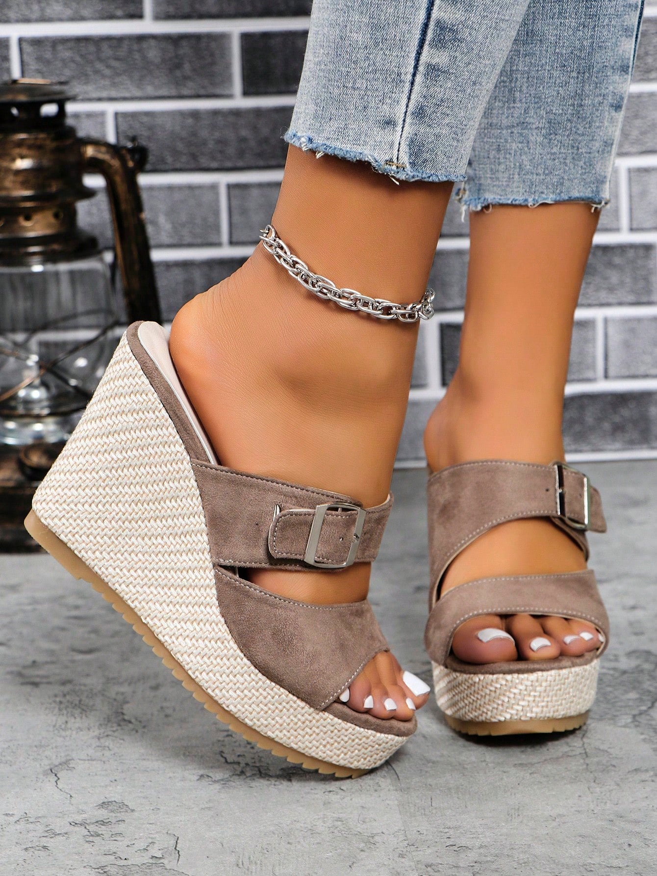 European And American Style Cross Strap Wedge Bottom Platform Sandals For Women, Summer