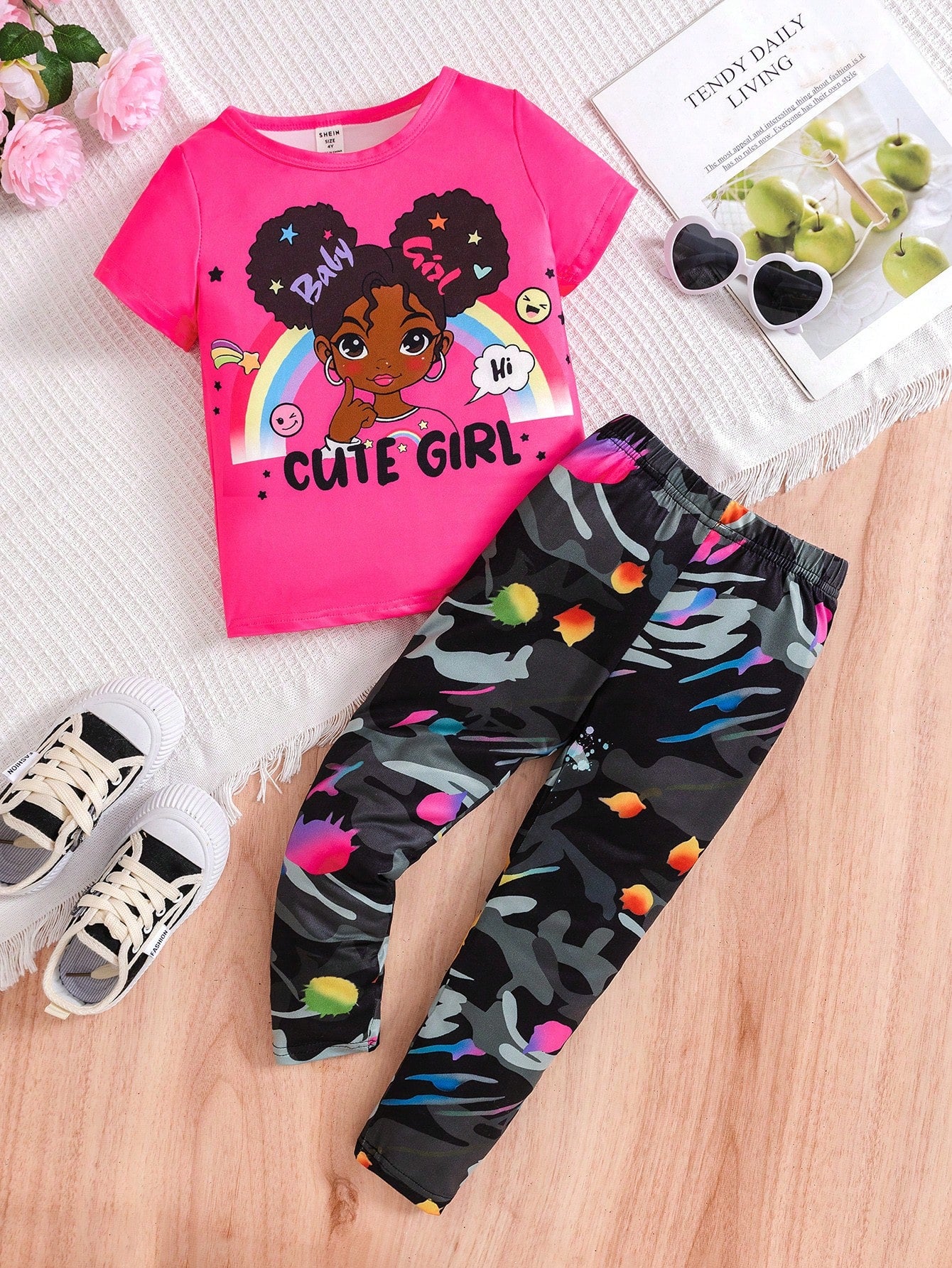 Young Girls' Cool And Cute Street Style Short Sleeve T-Shirt With Letter Print And Camouflage Leggings, Spring/Summer