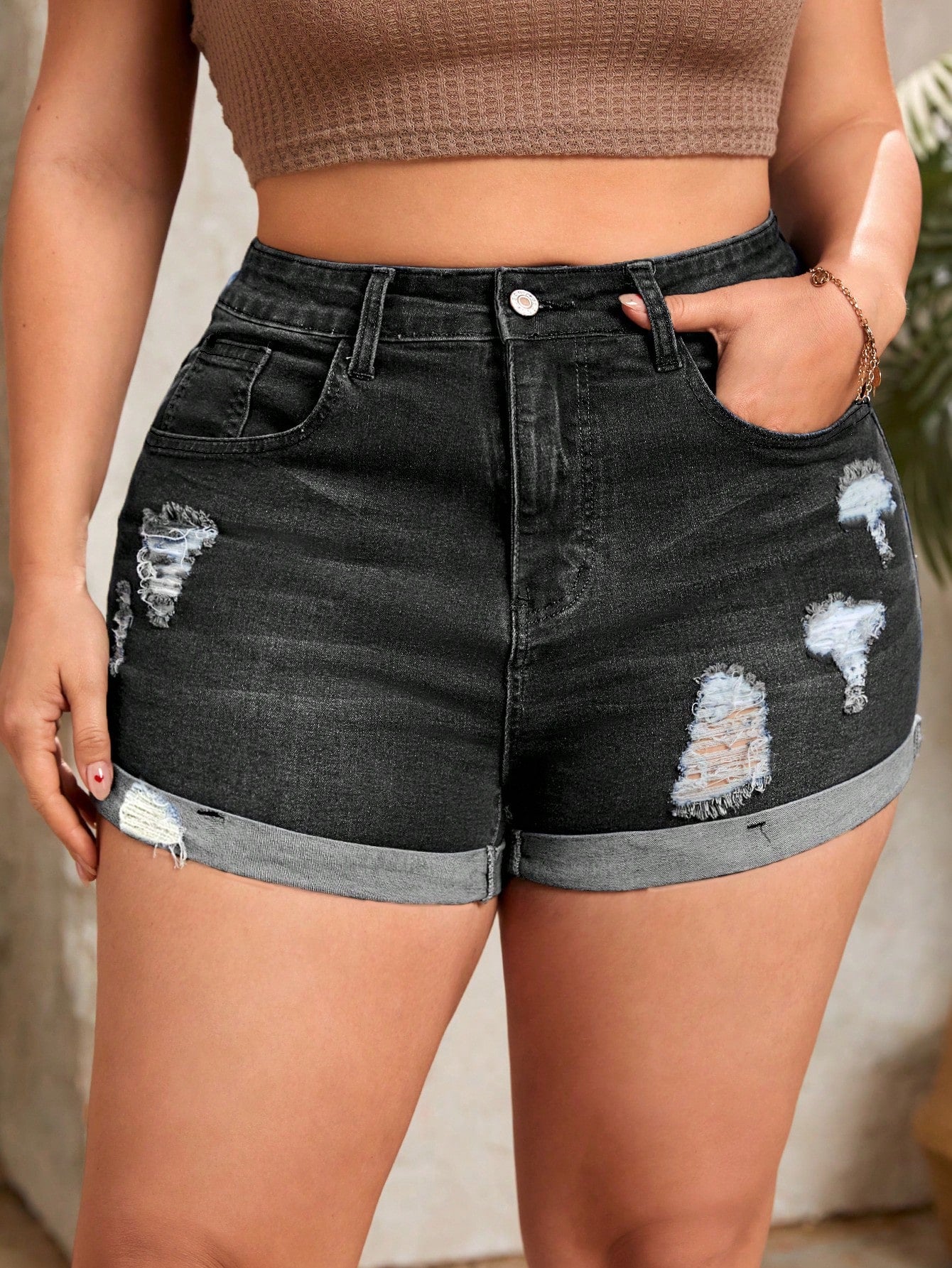 Frenchy Plus Size Women's Distressed Frayed Hem Denim Shorts