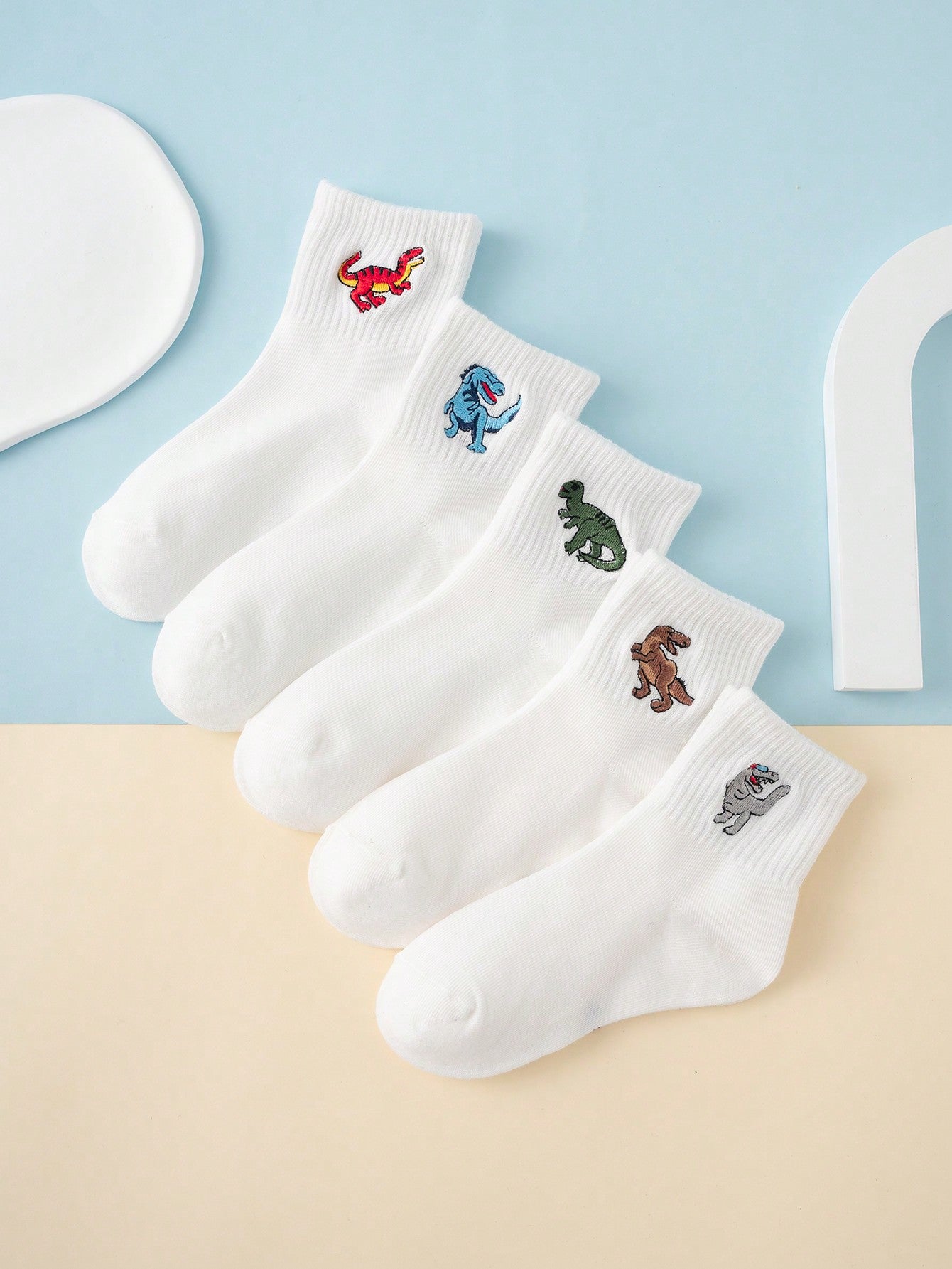 5 Pairs Of Interesting, Personalized Cartoon Dinosaur Embroidery Patterned, Fashionable And Versatile Mid-Calf Regular Socks For Children