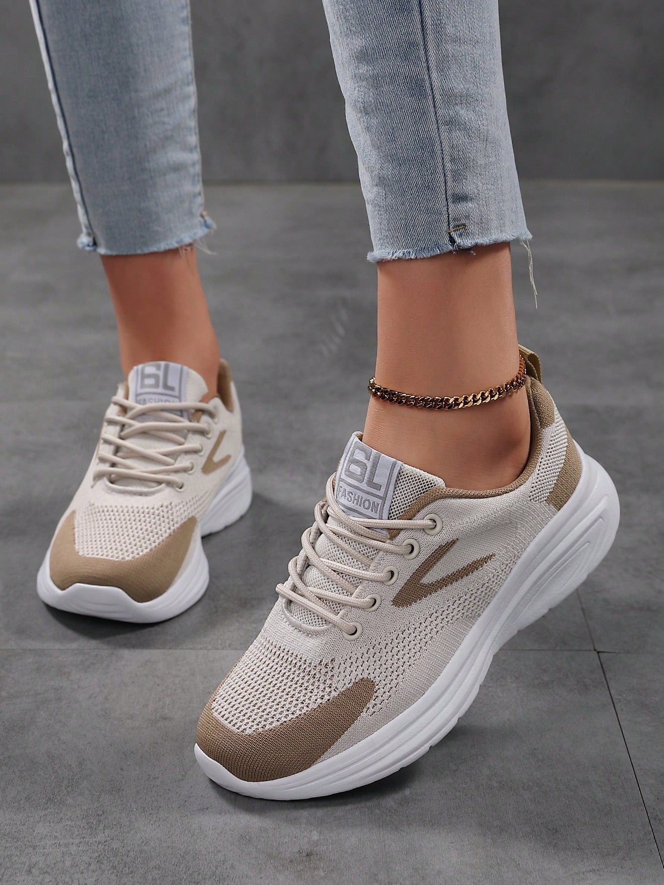 Casual Sports Shoes,Women's lightweight and simple solid color low-top sports shoes, women's casual breathable woven women's shoes