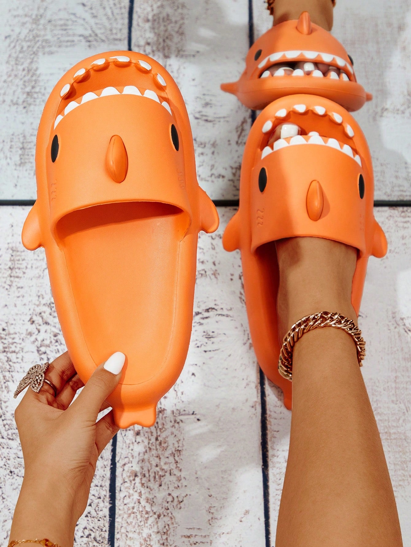 Shark Design Single Band Slides, Lavender Preppy Style Cartoon Slippers