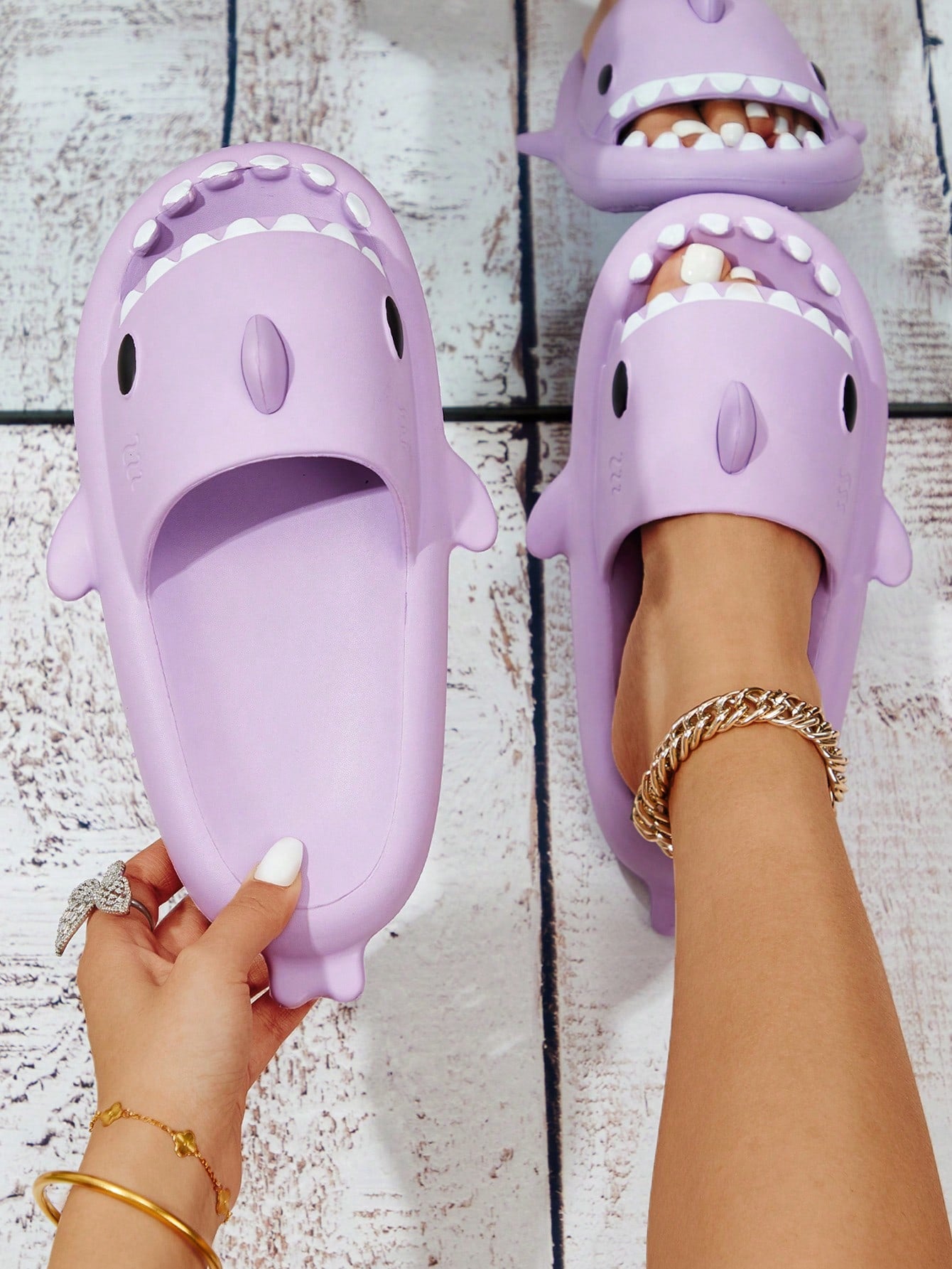 Shark Design Single Band Slides, Lavender Preppy Style Cartoon Slippers