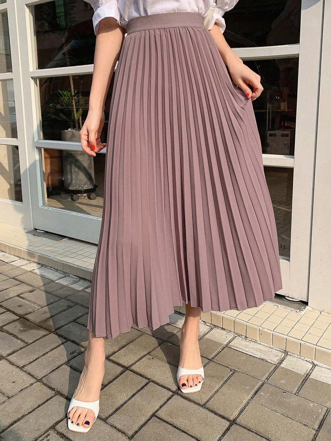 DAZY Solid Color High Waisted Pleated Skirt