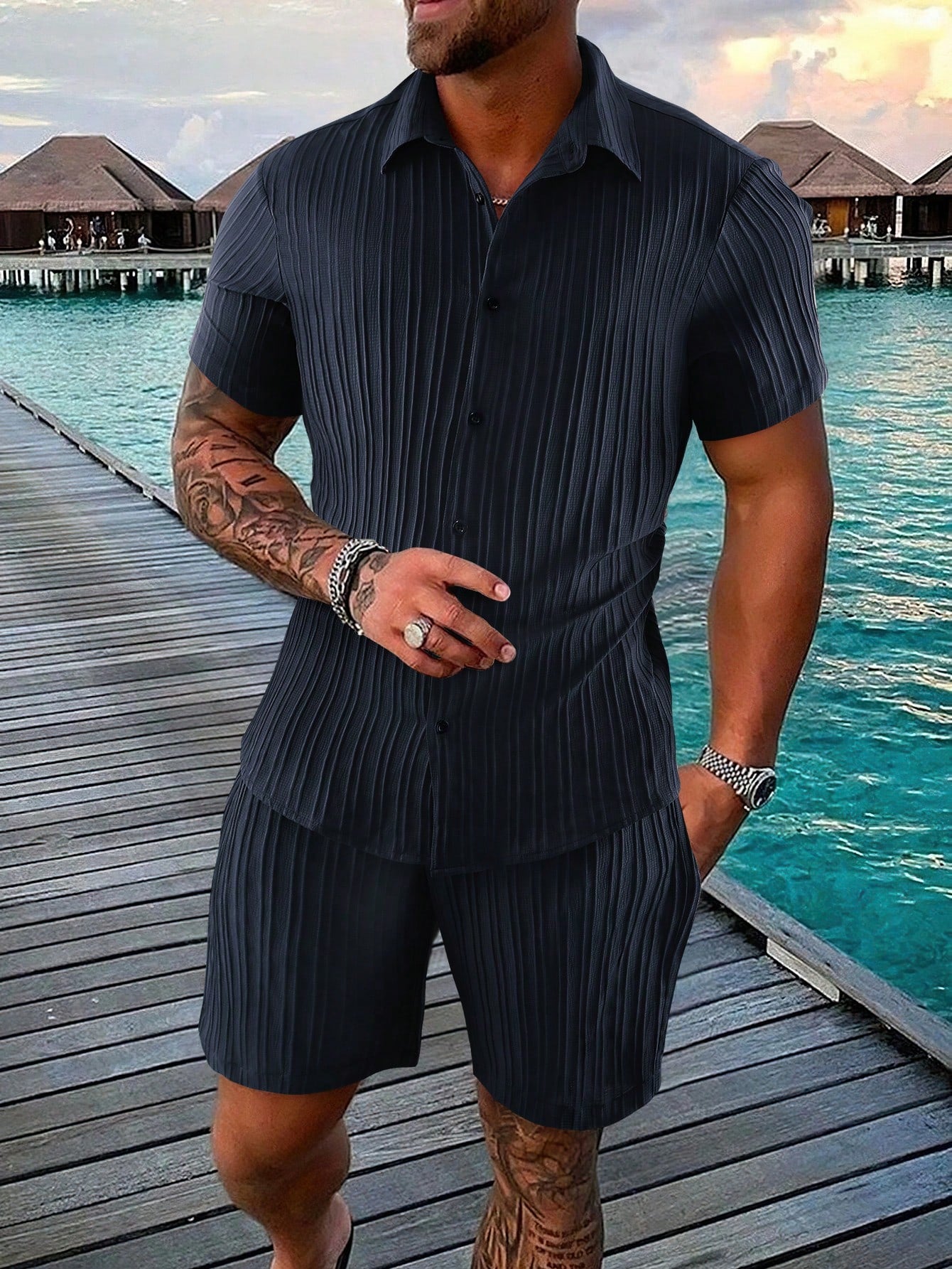 Men Solid Button Up Shirt & Shorts