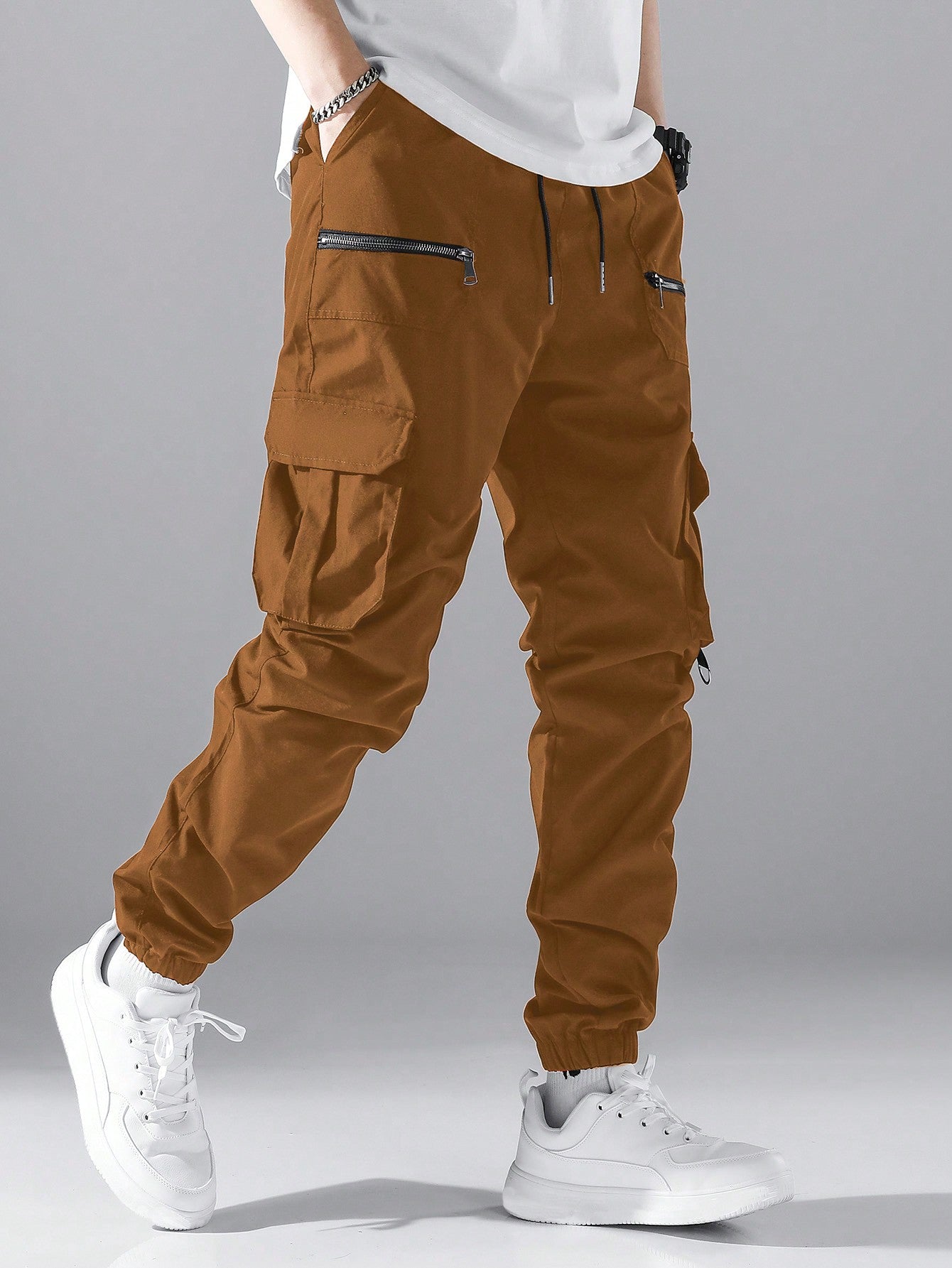 Men's Loose-Fit Cargo Pants With Flap Pockets, Side Drawstrings