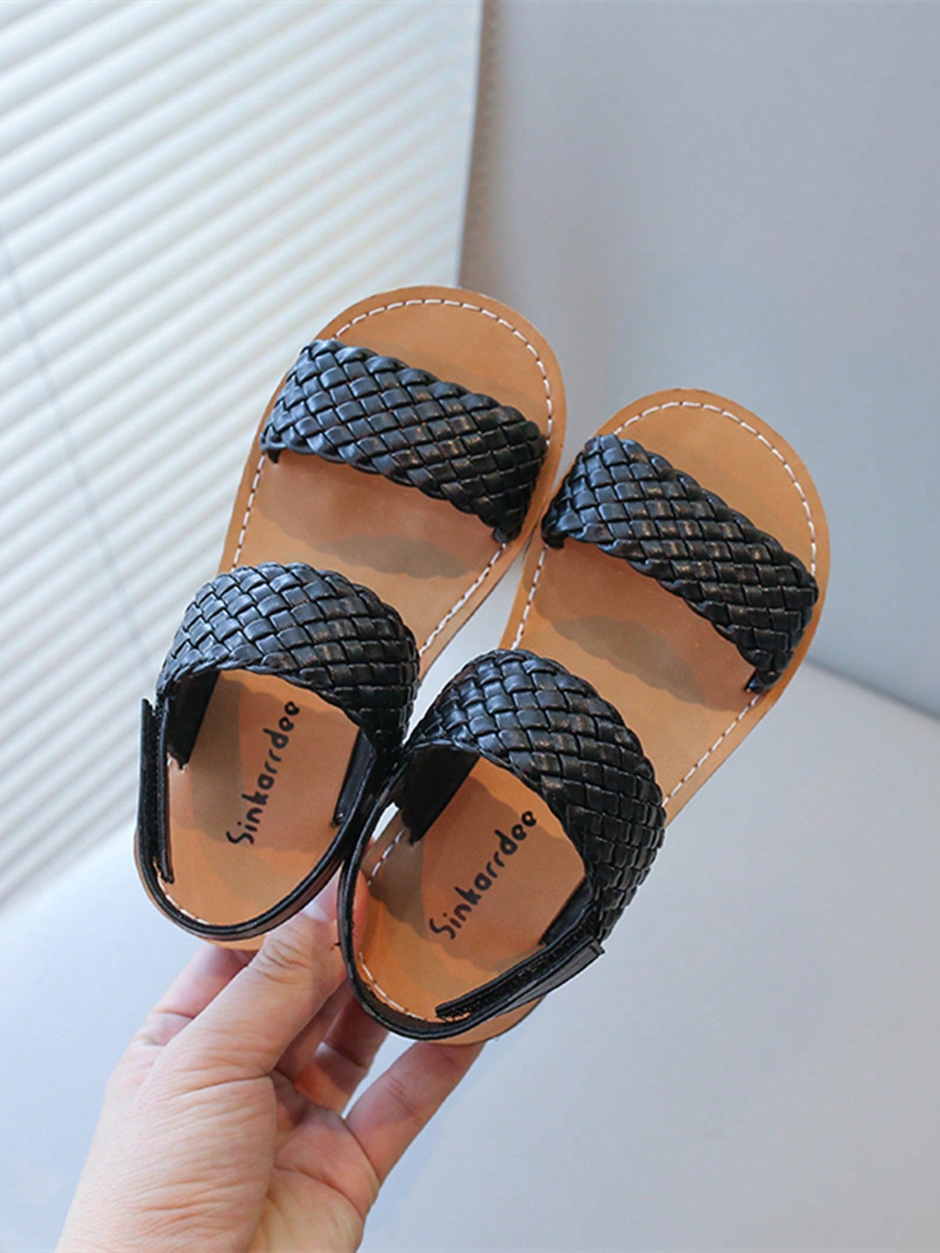 2024 New Summer Princess Girls" Weaved Sandals, Korean Style Children Open Toe Sandals