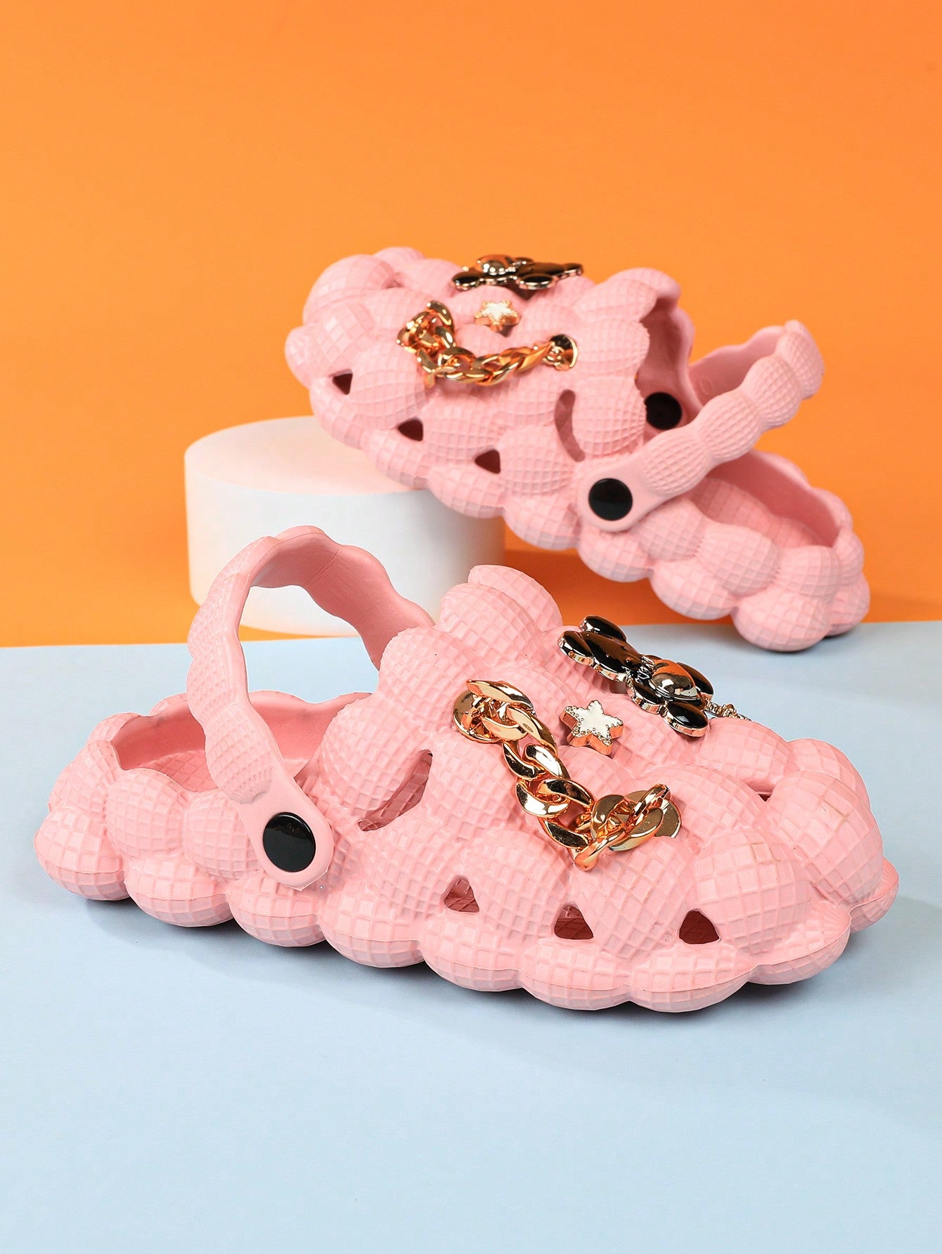 Bear Chain Charms Summer Kids Peanut Shaped Sandals Men's & Women's Garden Shoes