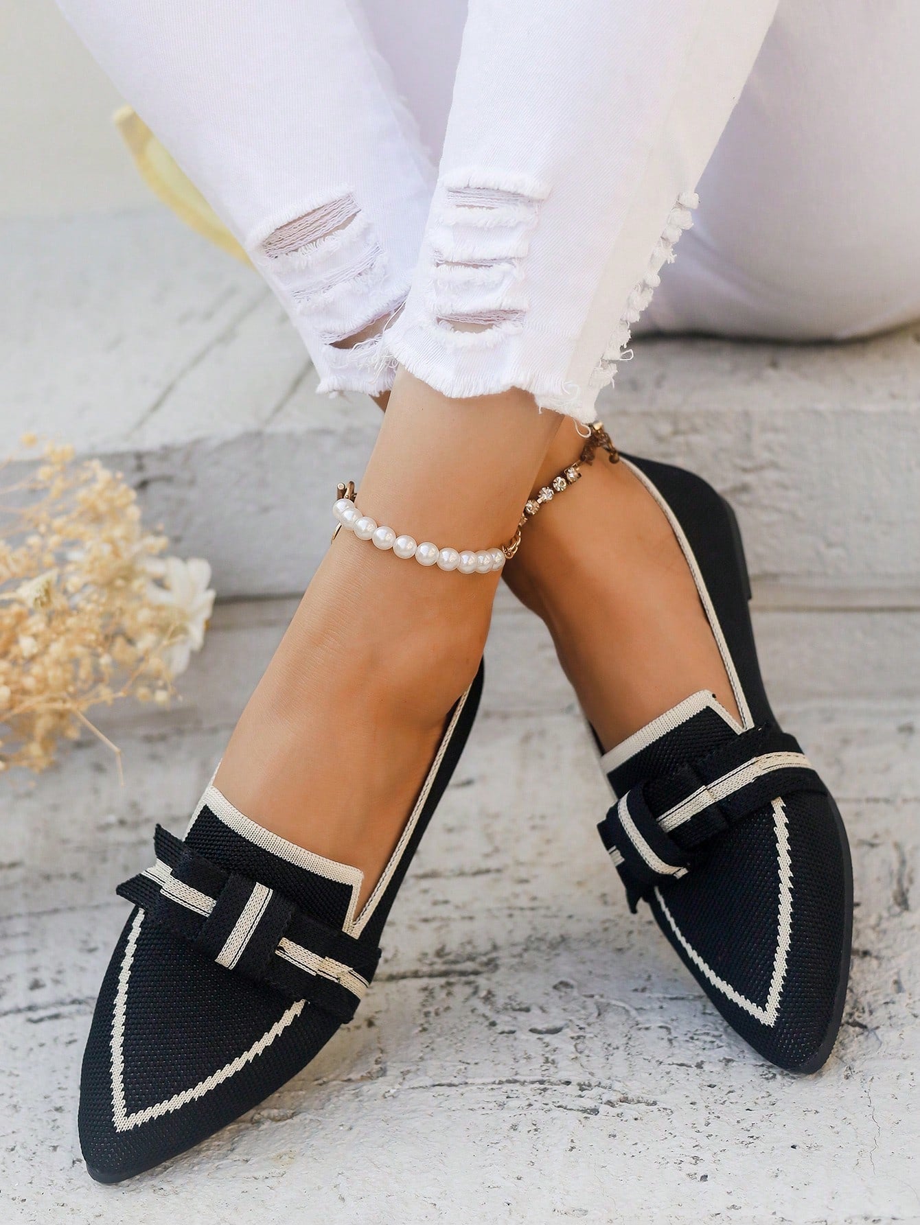 New Cross-Border Women Plus Size Elegant Comfortable Loafers Casual Pointed Toe Breathable Slip-On Ladies Flats Shoes Size 36-43