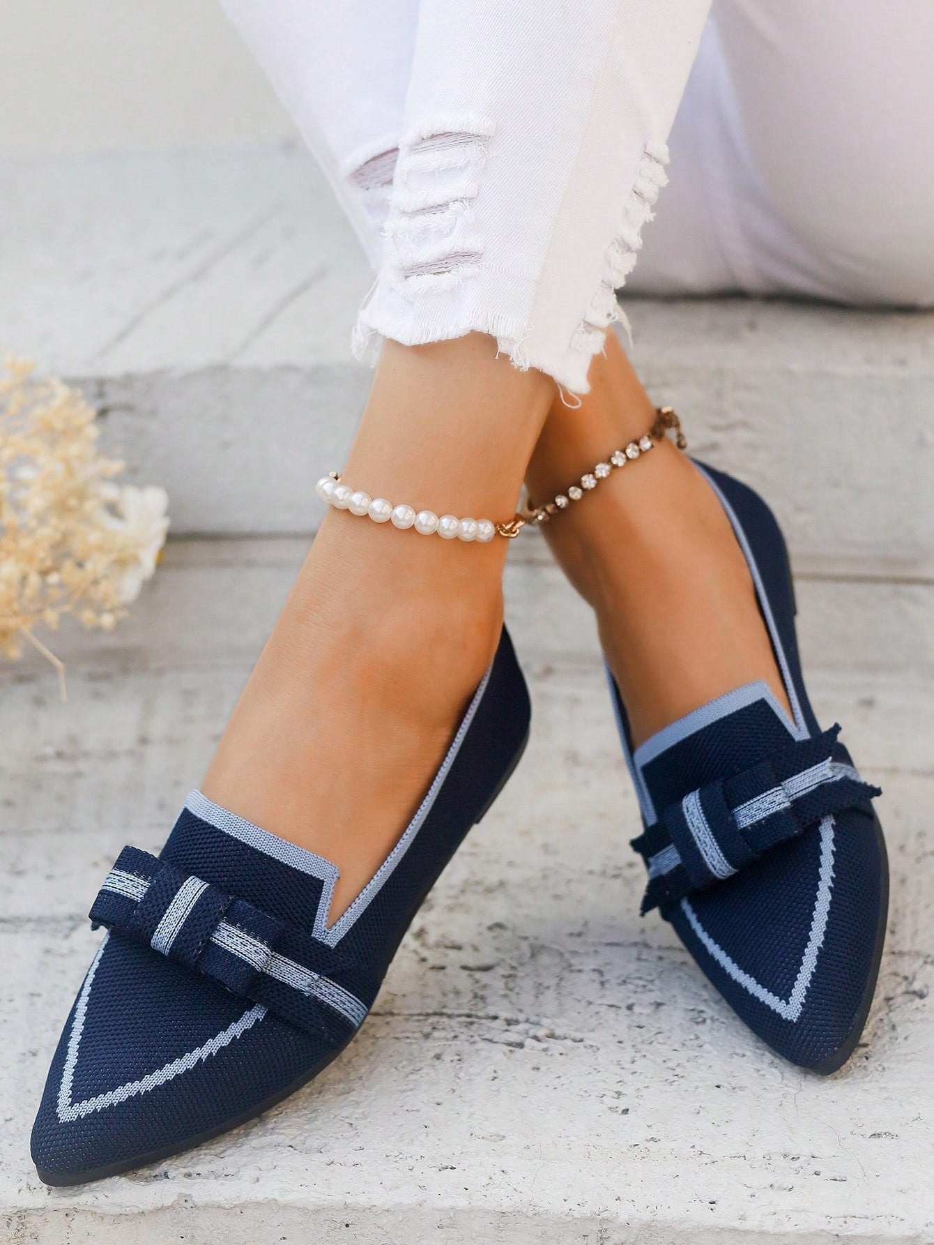 New Cross-Border Women Plus Size Elegant Comfortable Loafers Casual Pointed Toe Breathable Slip-On Ladies Flats Shoes Size 36-43