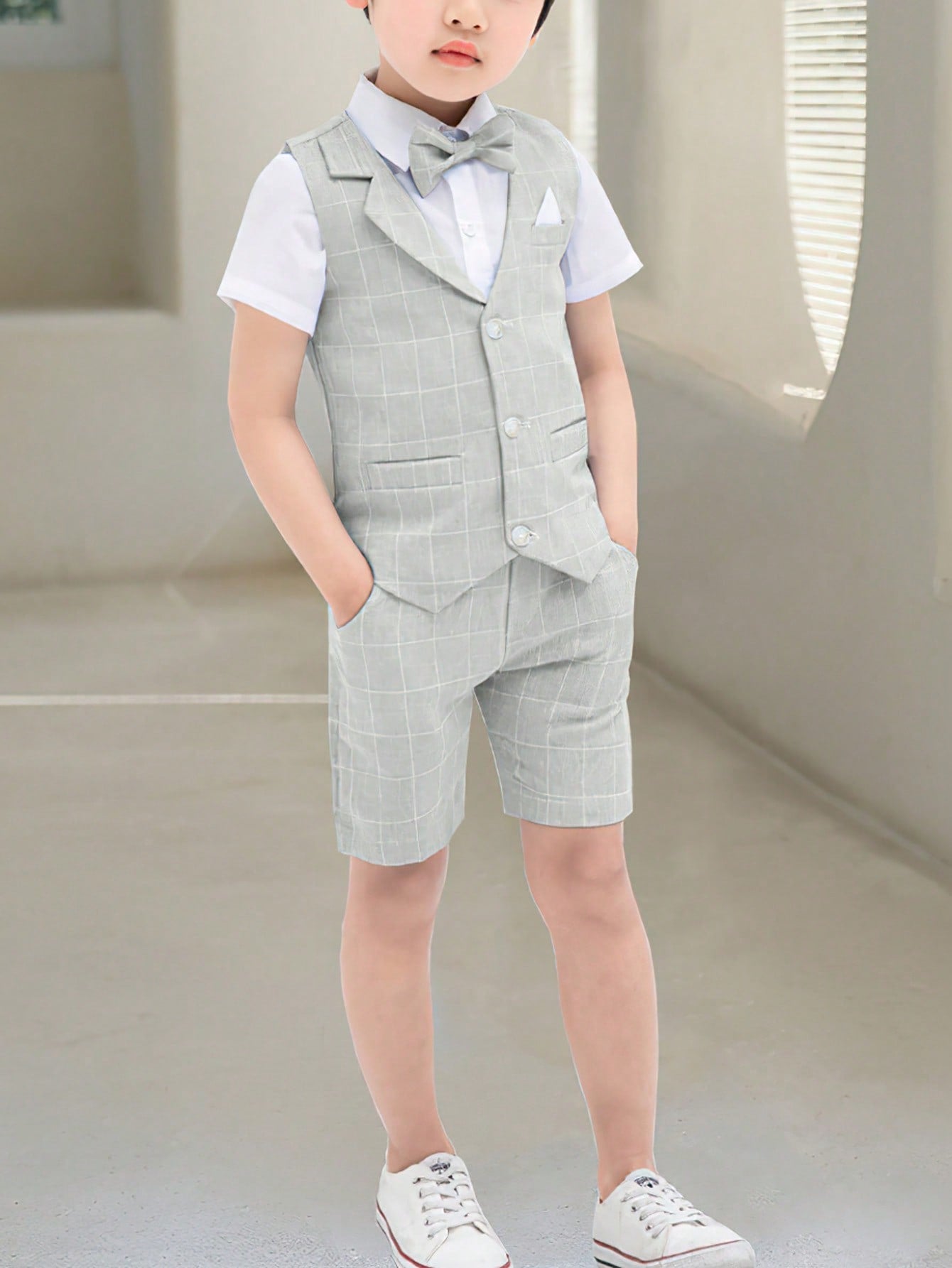 Young Boy New Summer Children's Performance Formal Suit, Wedding/Ring Bearer Outfit, 3pcs Set VestandShortsandNecktie