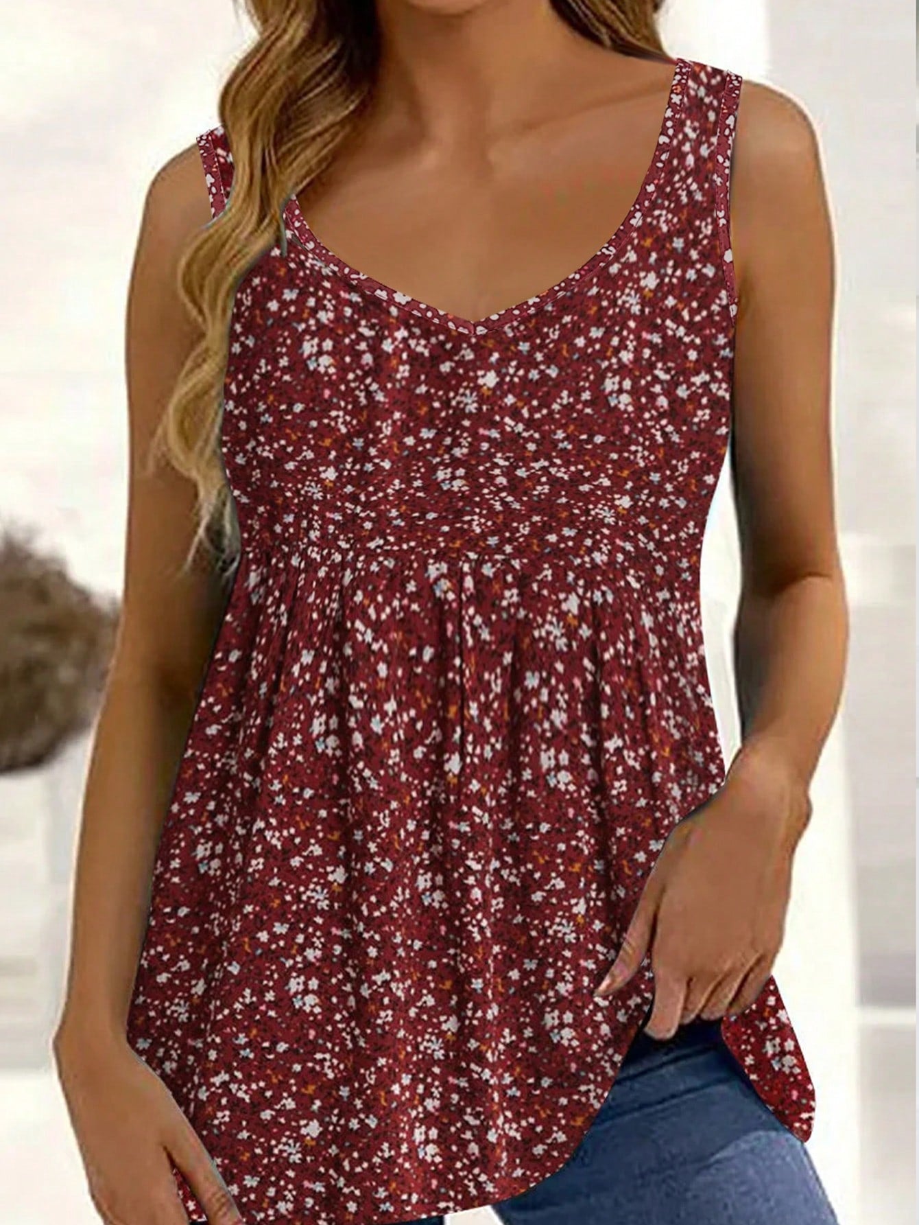 Summer Fashionable Vacation Style Small Floral Print Pleated Tank Top