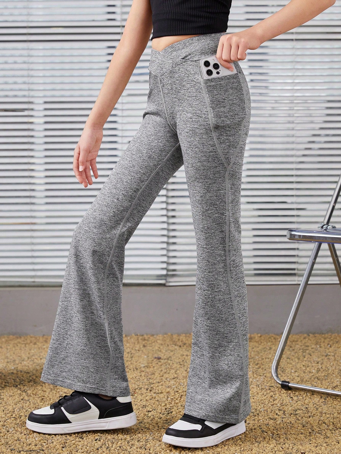 Tween Girl Casual Knitted Solid Color V-Waist Wide Leg Pants For Spring And Summer