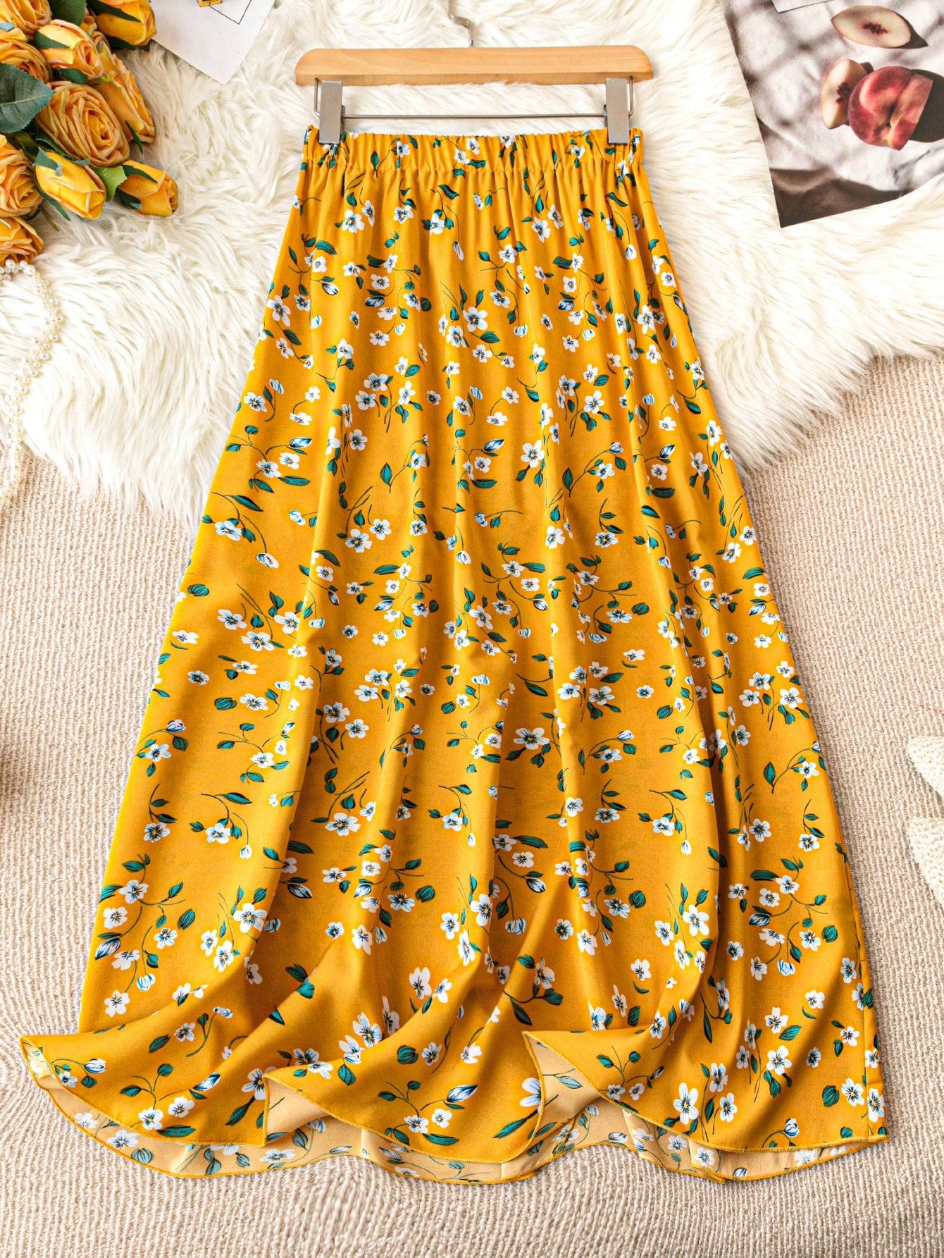 Summer Casual Elastic Waist Ditsy Floraled Skirt With Small Flower Print