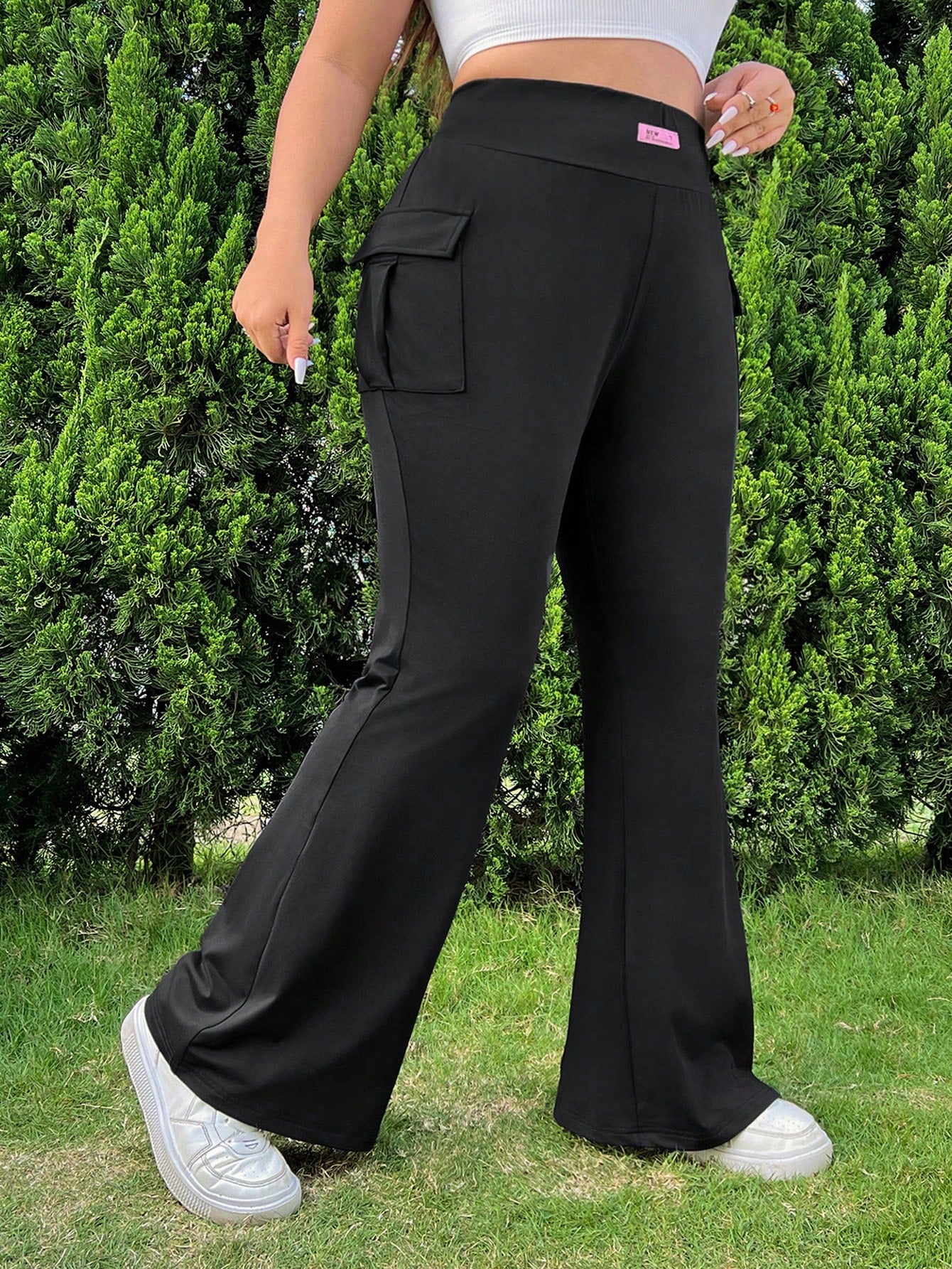 Women Plus-Size Knitted Elastic Solid Color Flare Pants With Pocket