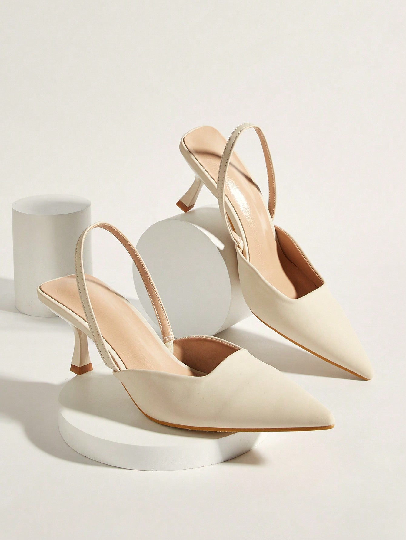 Women Minimalist Point Toe Pumps, Pyramid Heeled Slingback Pumps