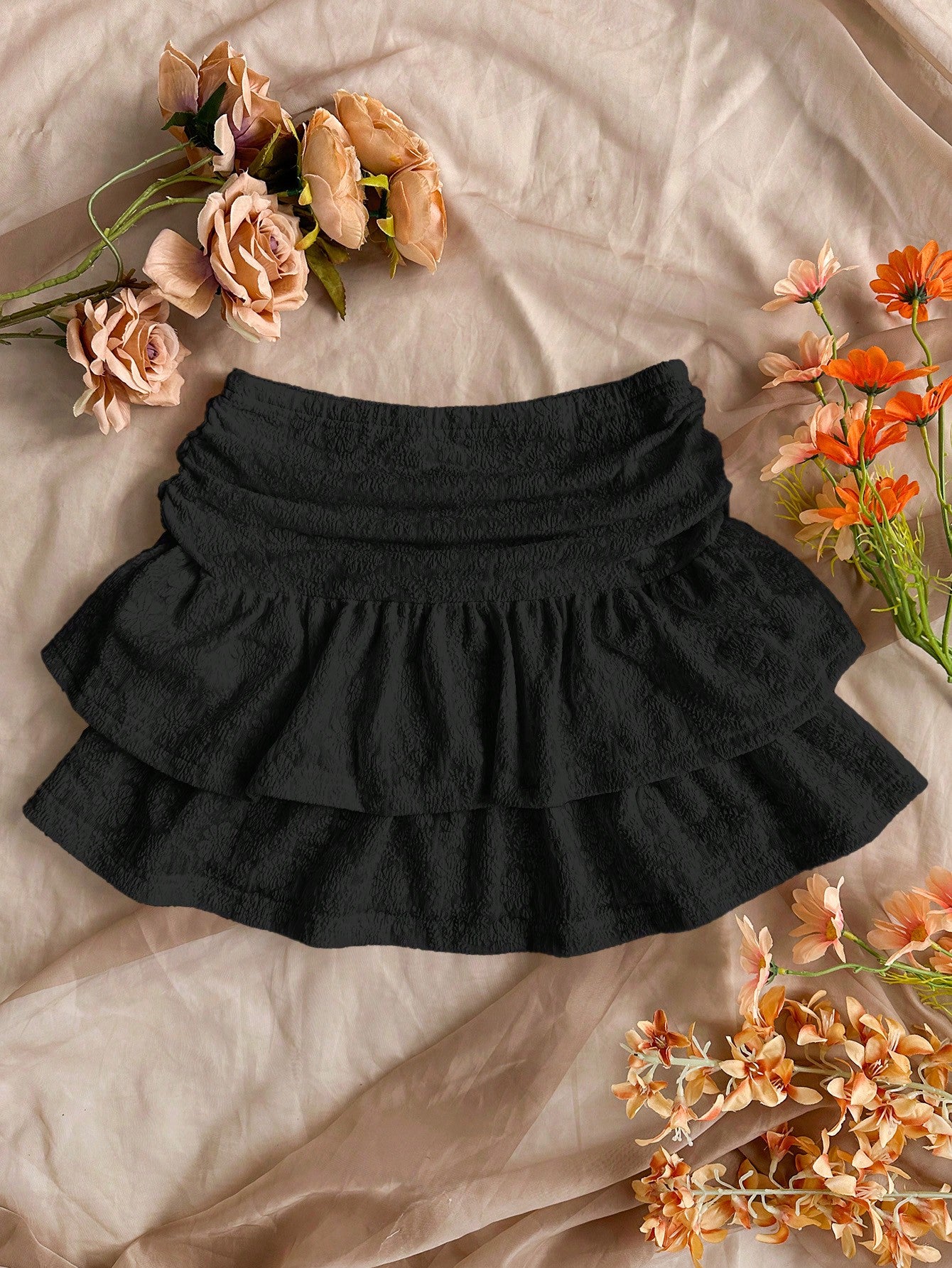 Women Solid Color Pleated Double-Layered Ruffle Hem Mini Skirt