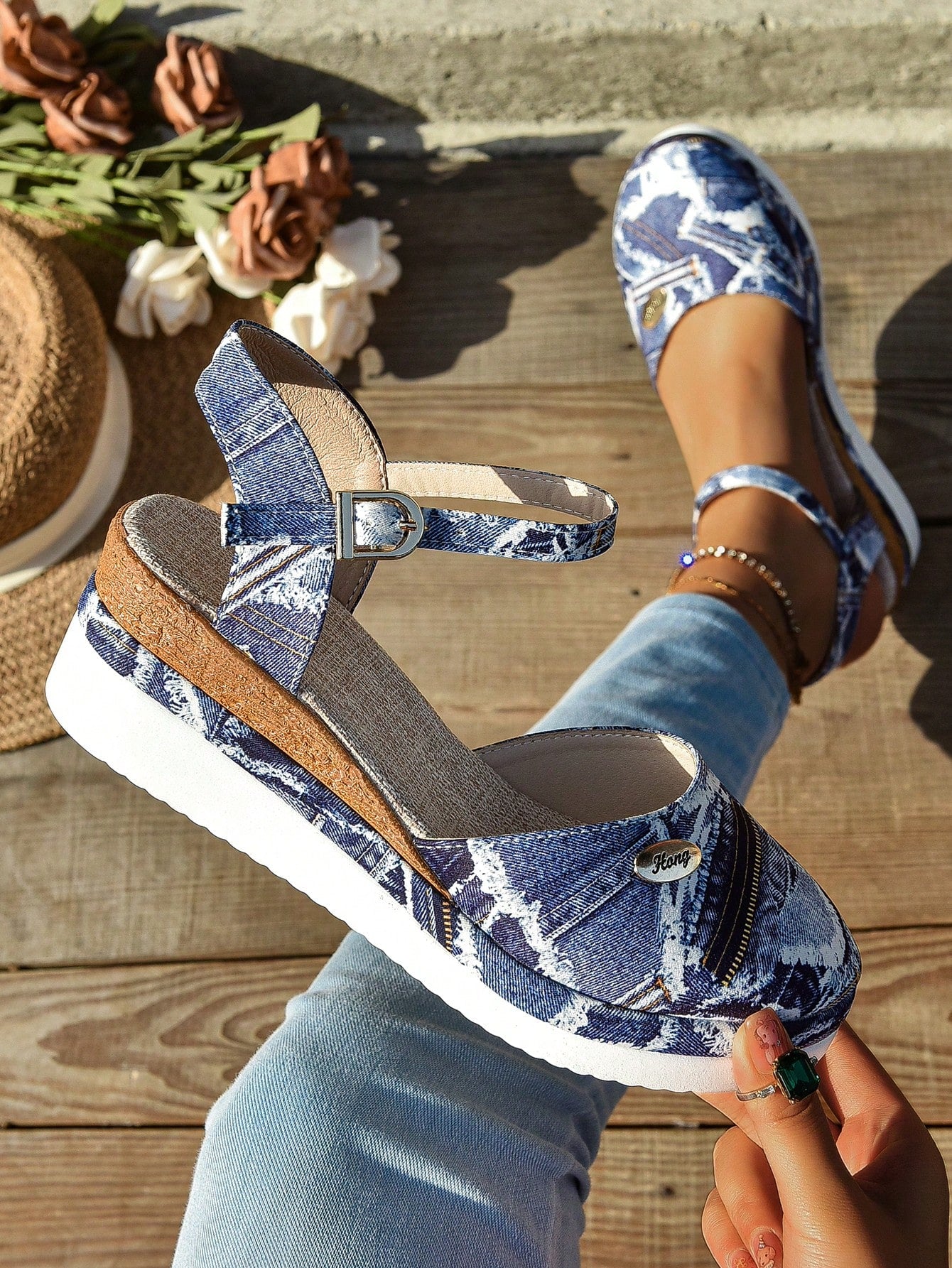 Ladies Plus Size Retro Floral Patterned Decorated Color Block Closed Toe Lightweight Jute Rope Elegant Wedge Heels & Thick Sole Shoes