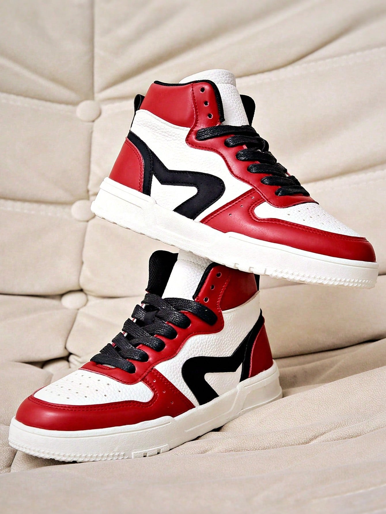 Kids/Girls' Outdoor Lace-Up Closure Casual Sports Shoes, White, Rose Pink, Beige Color Block High-Top Skating Shoes, Leather Upper, Zipper Closure, Perforated Design, Comfortable Padded Collar, Mid-Top, Fashionable Retro Streetwear, Multi-Functional Daily