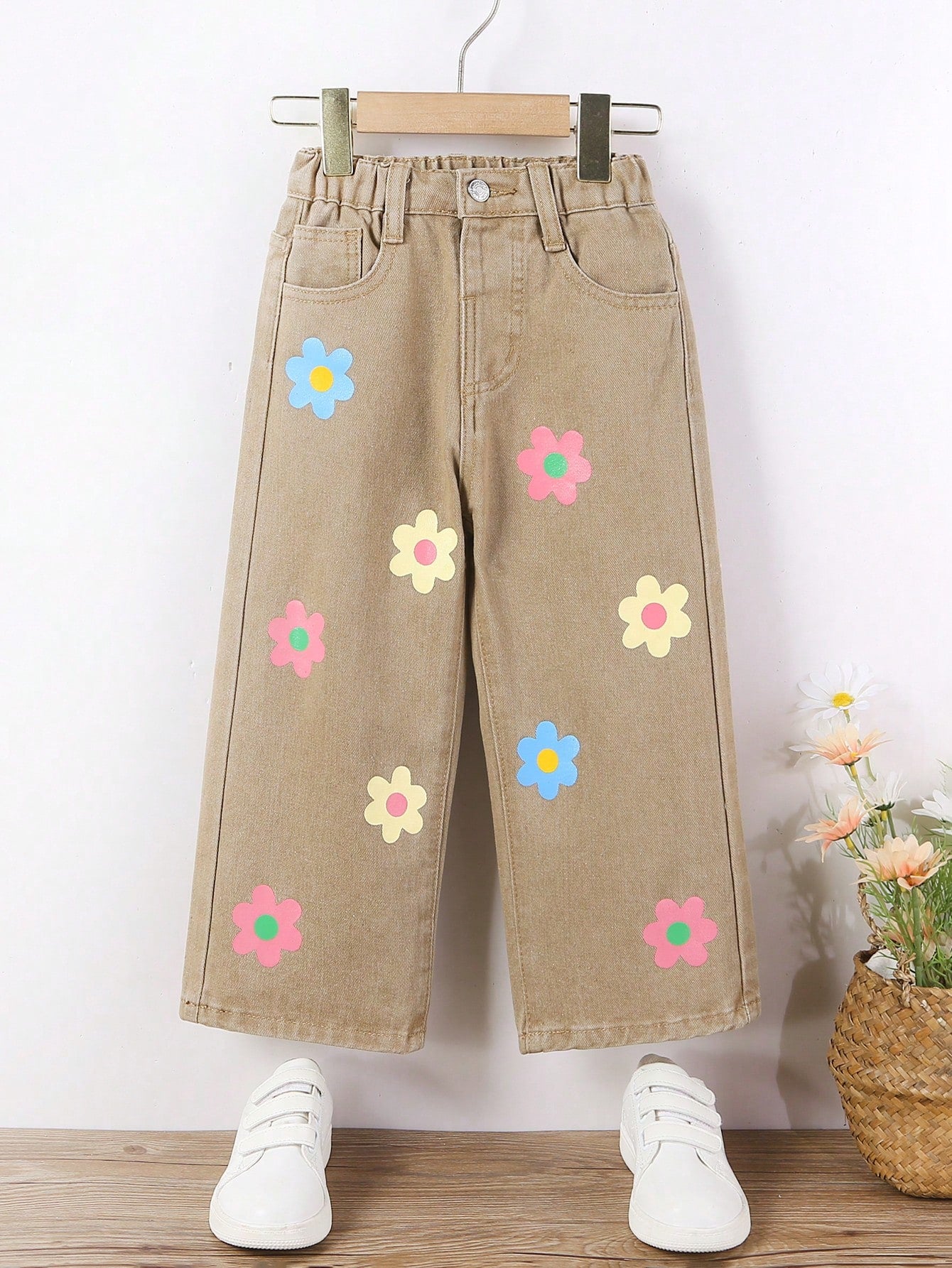 YOUNG GIRL's Street Style, Cute, Casual, Holiday, Academia, Dopamine-Colored, Flower Printed, Elastic Waistband, Wide-Leg Denim Pants, Five Pockets Design, Loose Fit, All-Season Essential Everyday Fashion Item