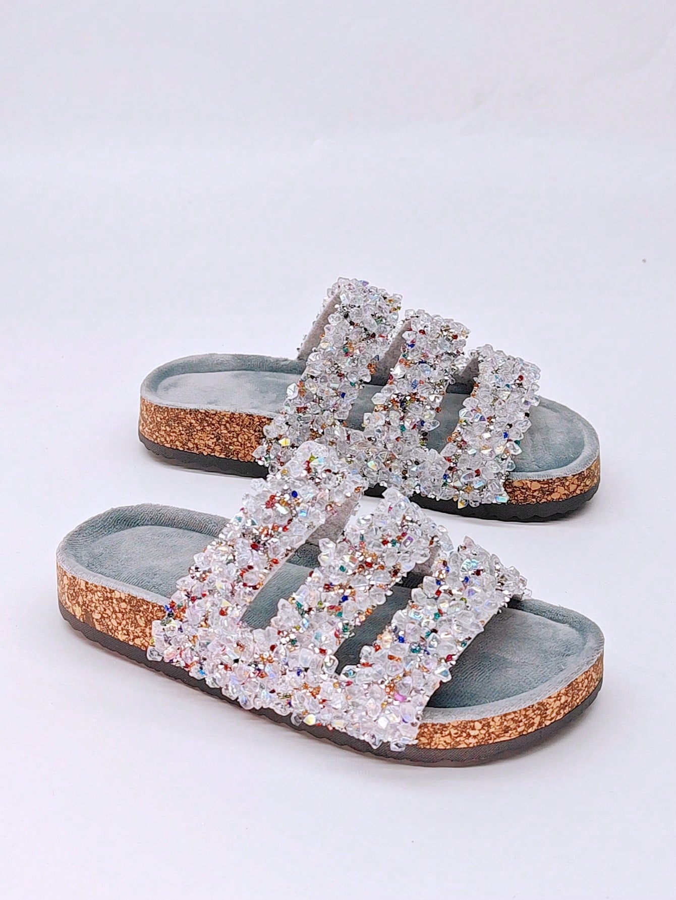 2024 New Black Casual Home & Holiday Women Thick Sole Diamond Slide Slippers Fashionable Platform Lady Flip Flops