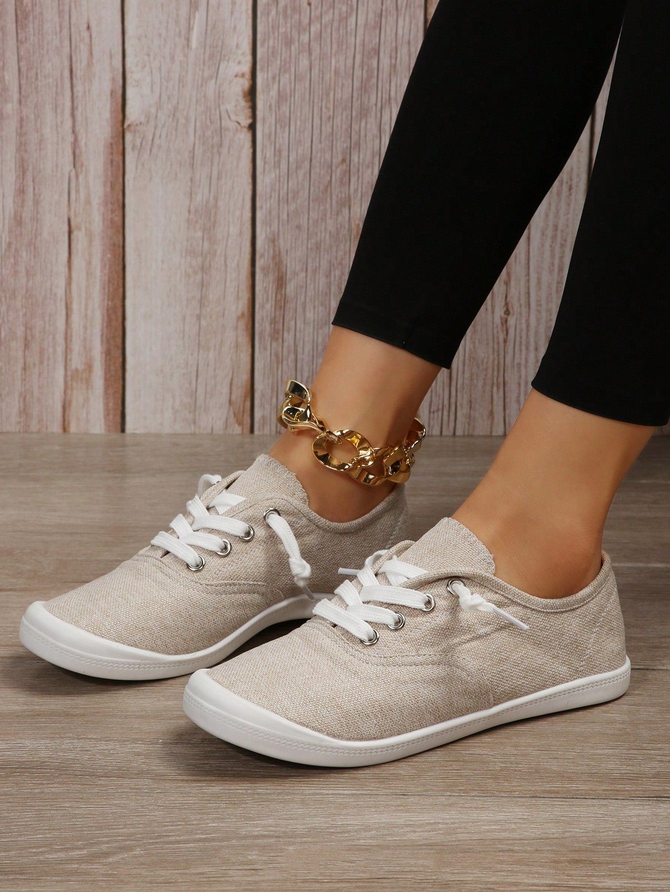 Women's Fashionable Soft & Comfortable Lace-up Casual Sneakers