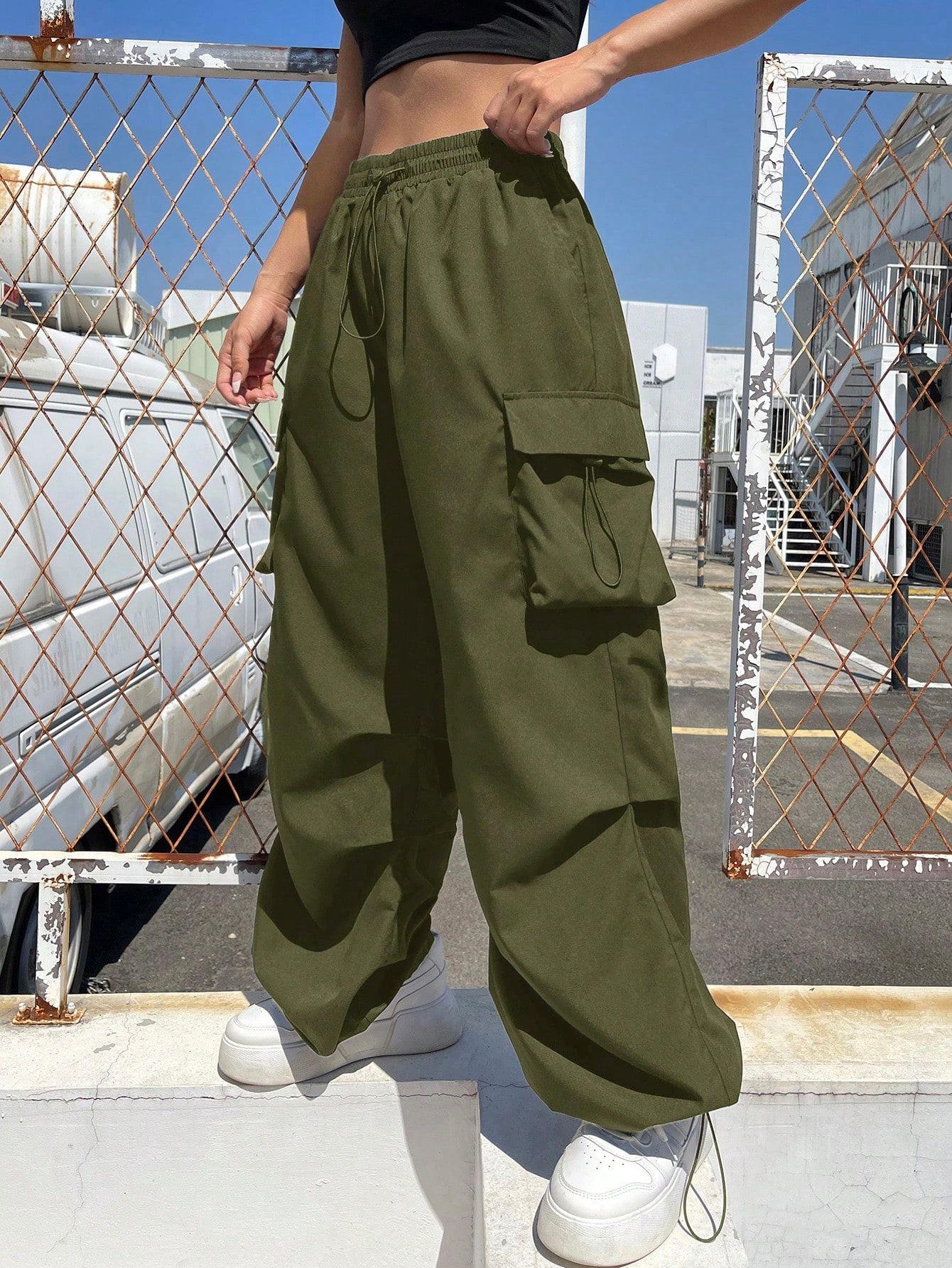 Coolane Women's Fall Streetwear Athleisure Flap Pocket White Side Drawstring Waist Oversize Cargo Pants