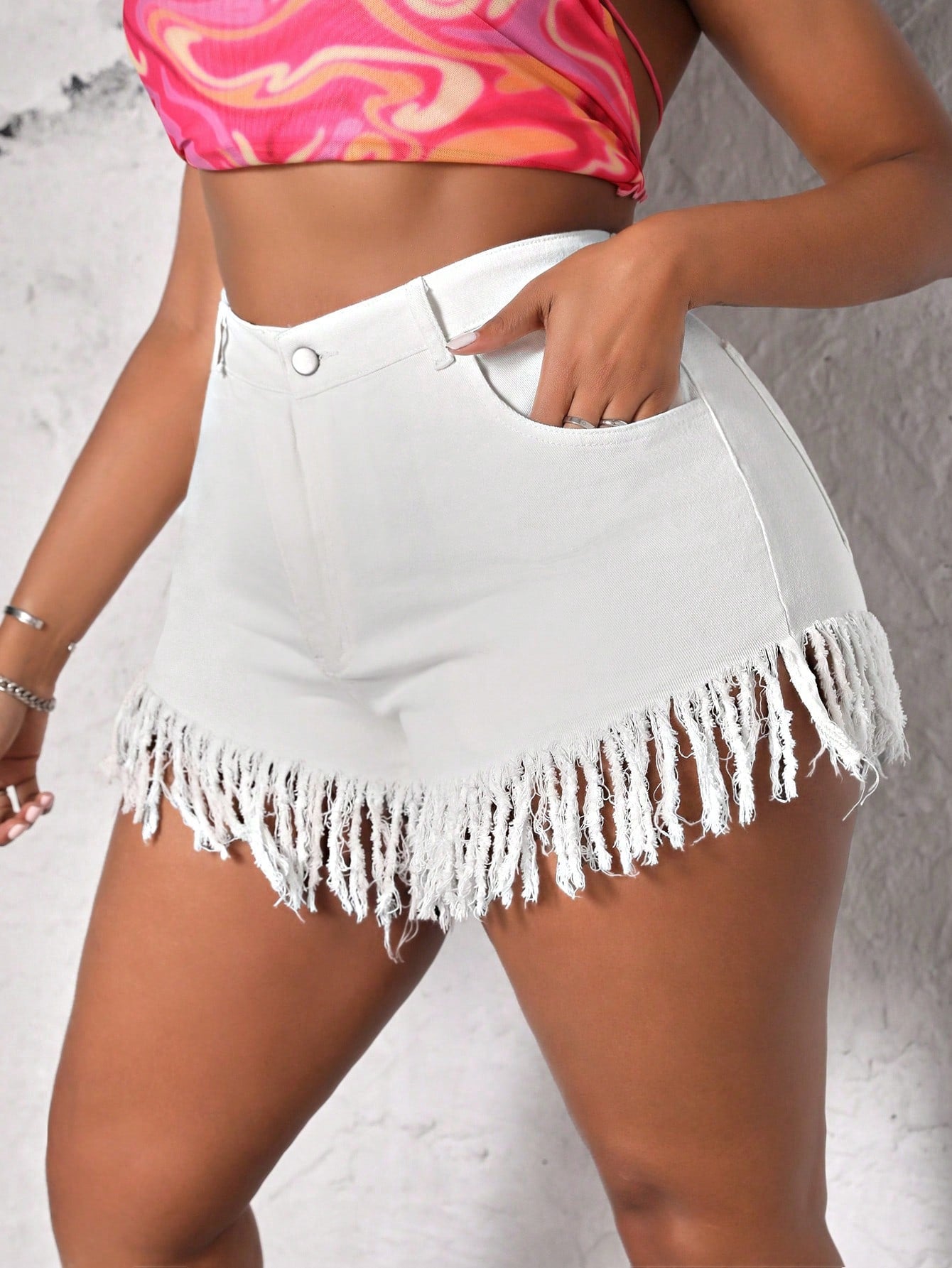 Plus Fringe Hem Denim Shorts