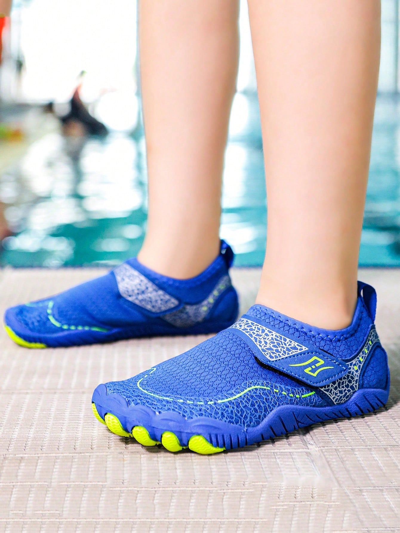 Boys" Comfortable And Stylish Casual Beach Swimming Shoes And Creek Wading Shoes