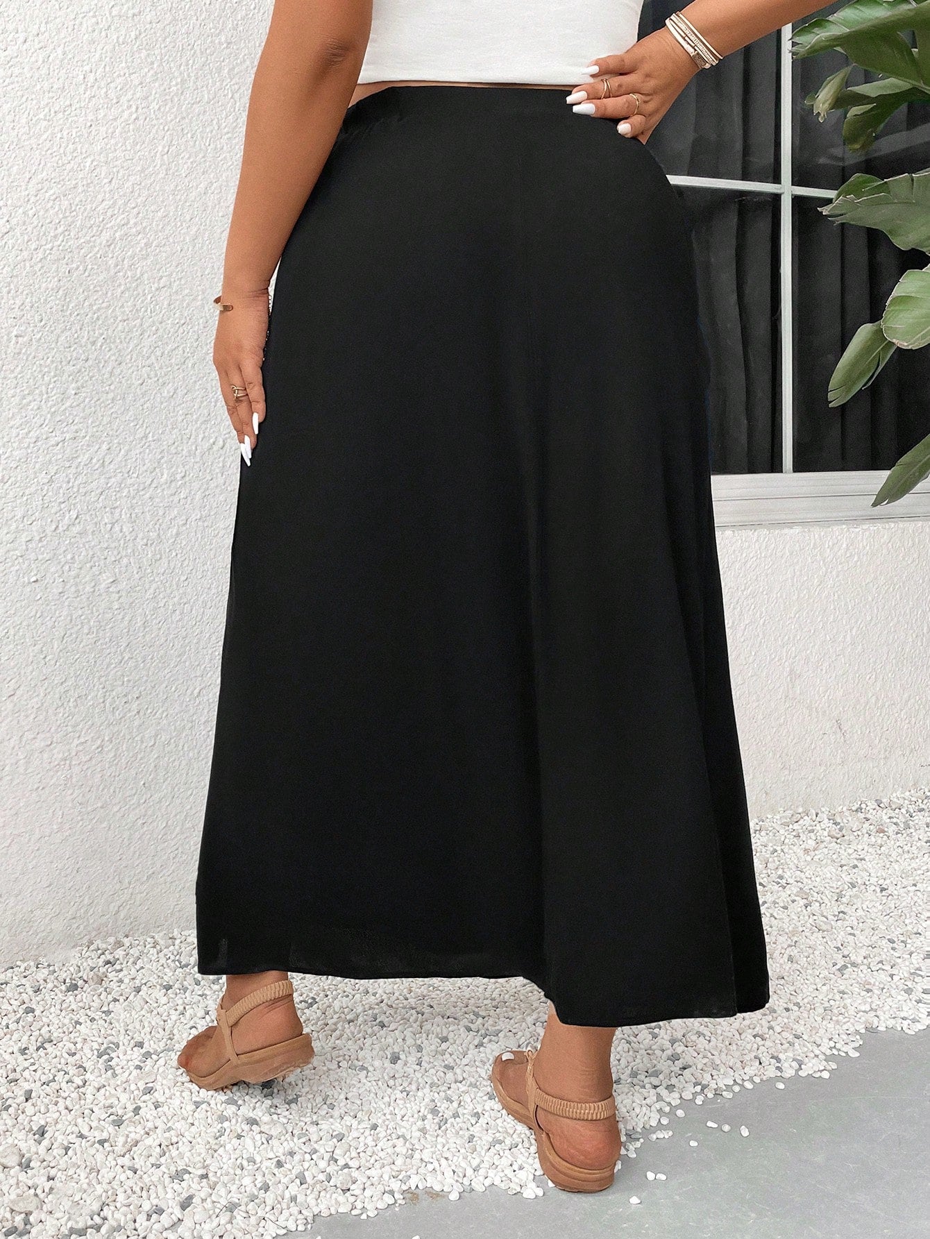 Frenchy Plus Size Vacation Style Solid Color Pleated Midi Skirt With Button Embellishment And Side Slit Black Skirt