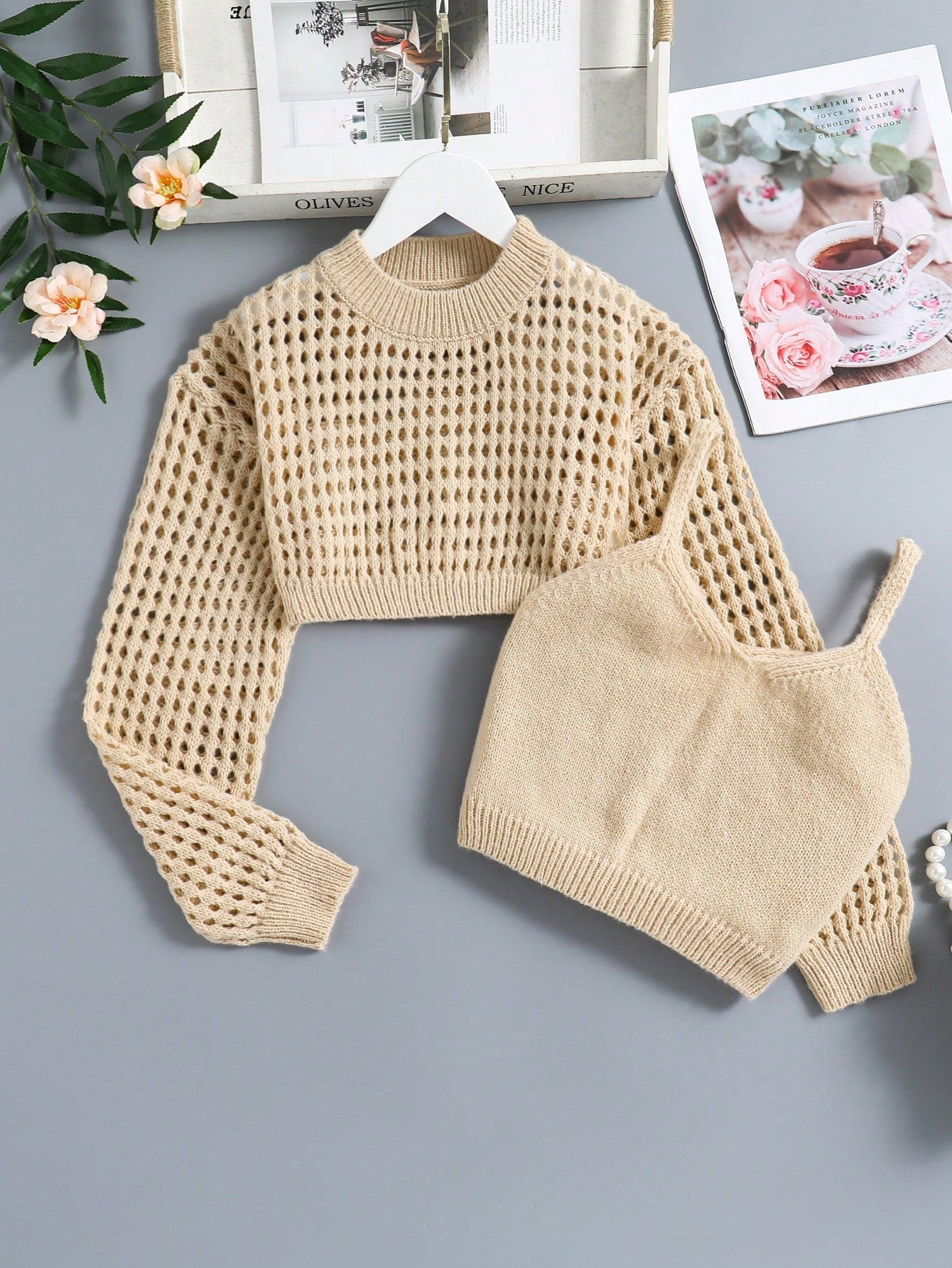 Tween Girl Trendy Hollow Design Sweater And Knitted Tank Top Spring/Summer Set