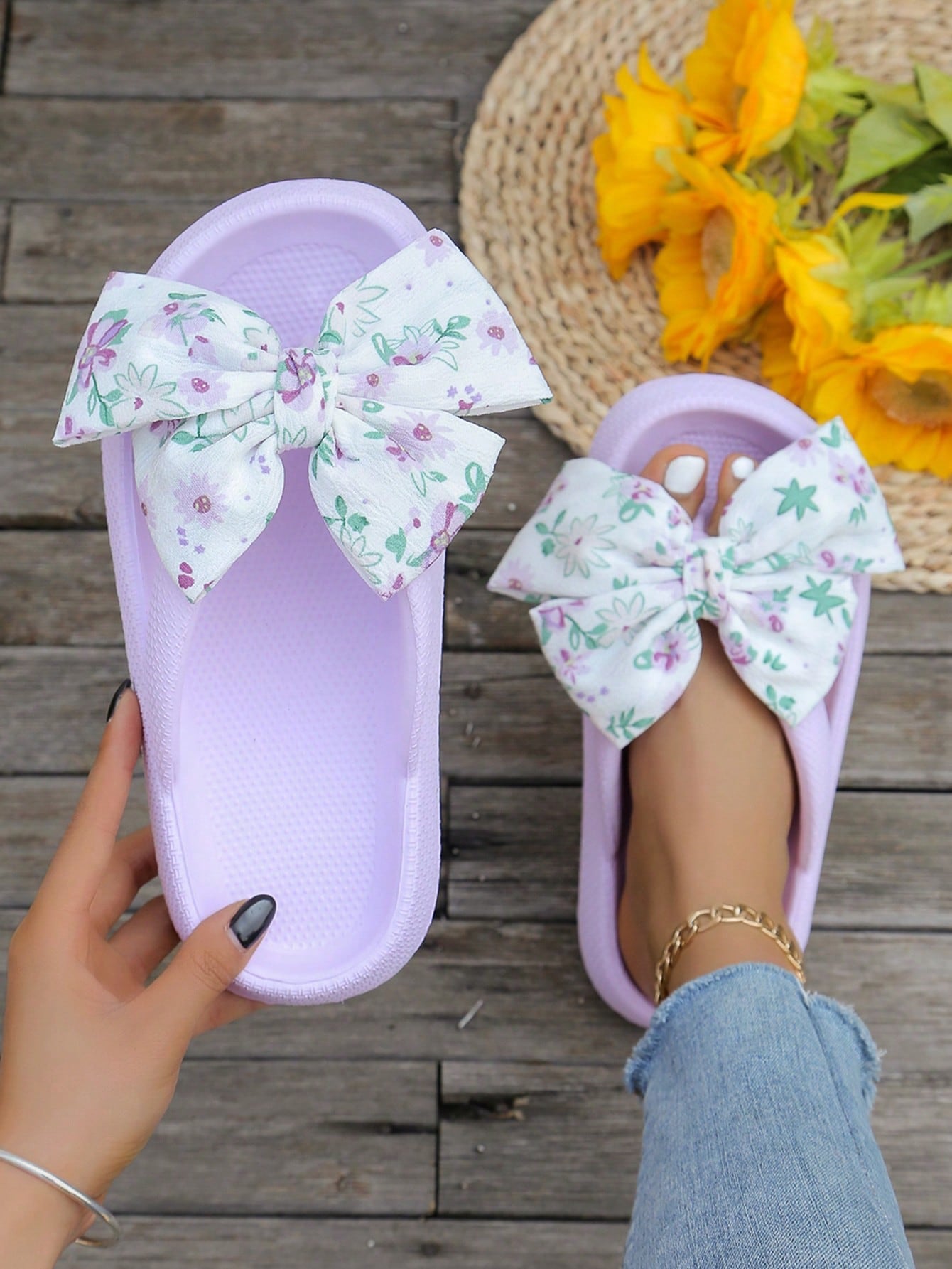 Summer Beach Vacation Thick-Soled Anti-Slip Plastic Slippers, Simple & Versatile Women's Flip Flops, DIY Leopard Print Bowknot Flip Flops With Random Patterns