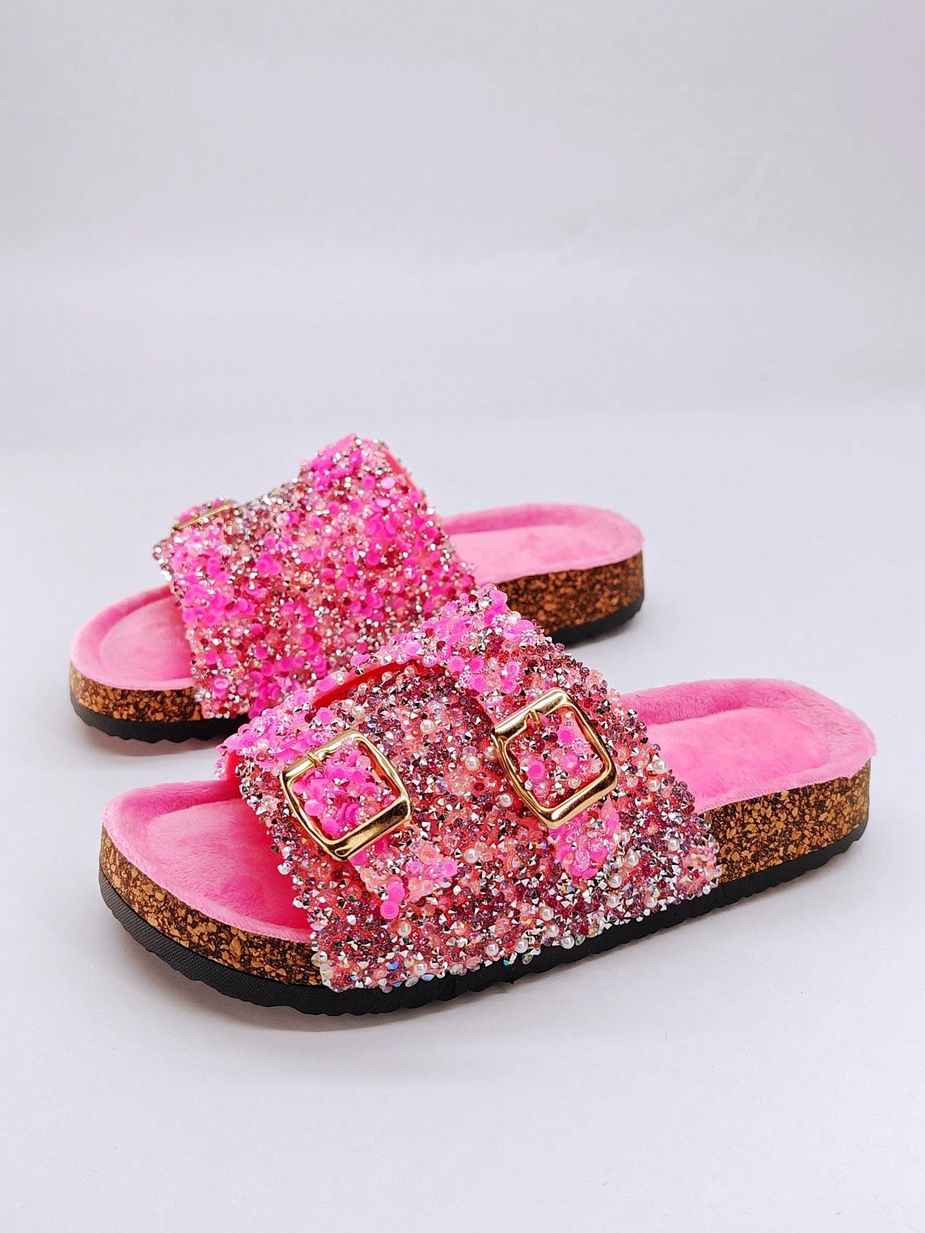 New Fashionable Shoes Women Flat Sparkly Rhinestones Slippers Beach Slides Water Shoes Thick Bottom Summer Vacation Sandals